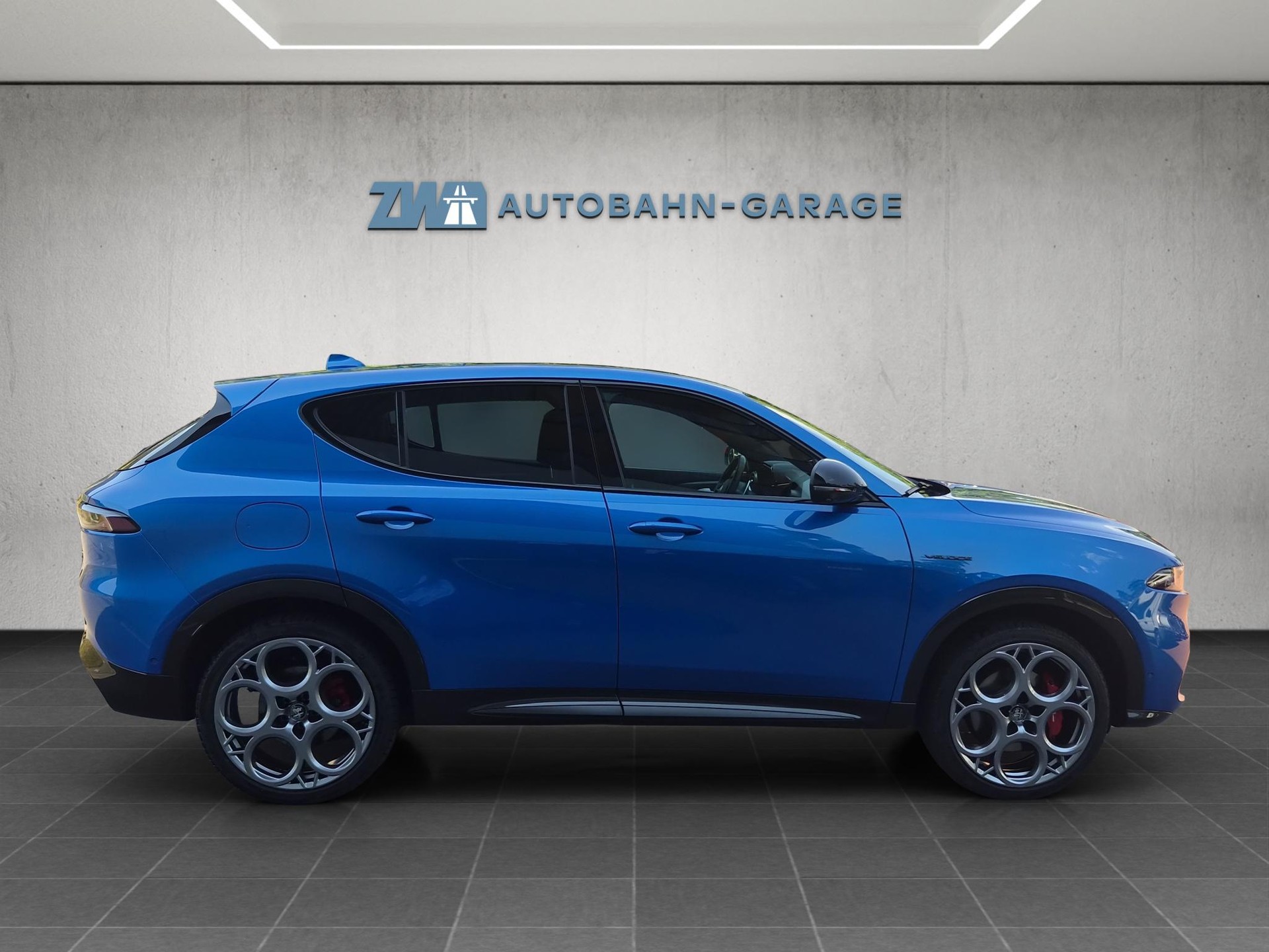 ALFA ROMEO Tonale 1.3 Plug-in Hybrid Veloce Q4-image-5