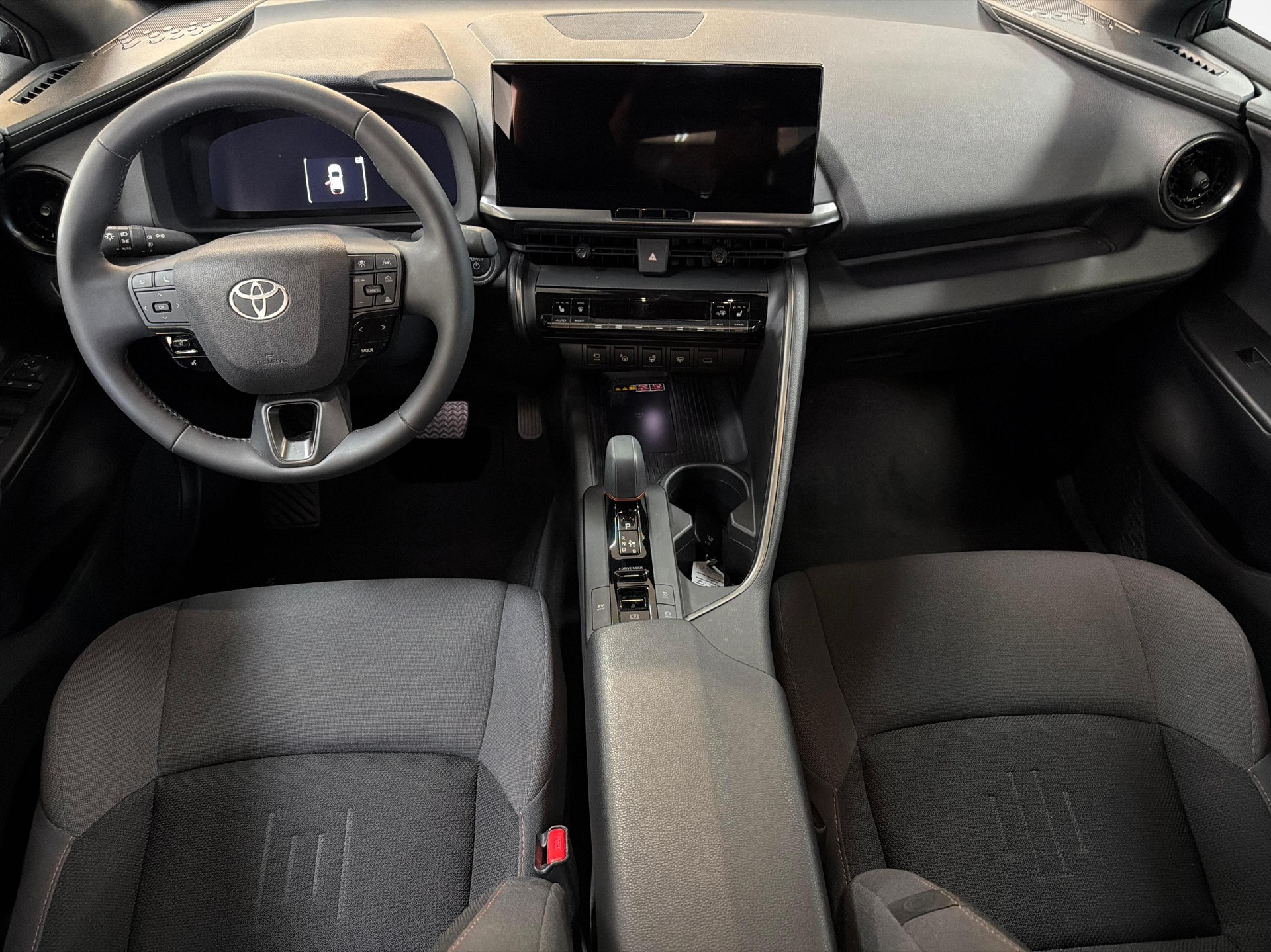 TOYOTA C-HR 2.0 HEV Trend 4x4-image-9
