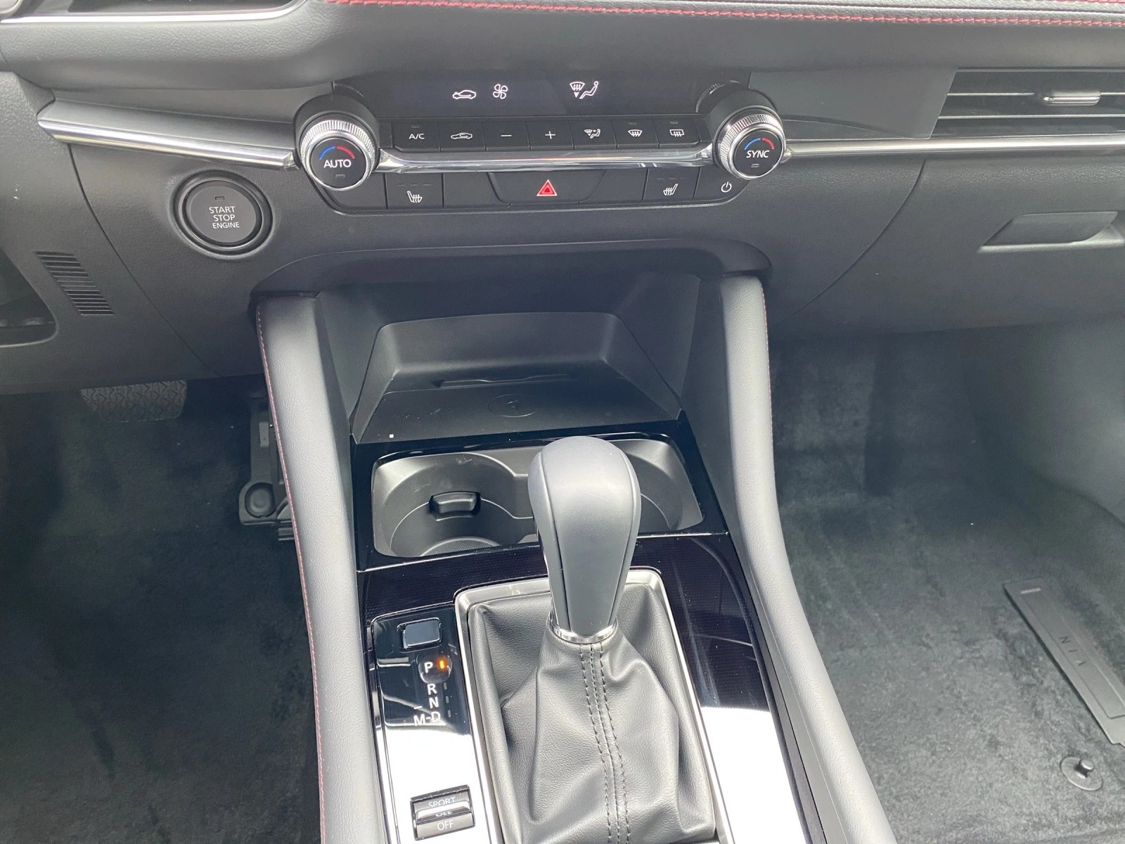 MAZDA 3 Hatchback SKYACTIV-G M Hybrid 140 Homura Automat-image-12