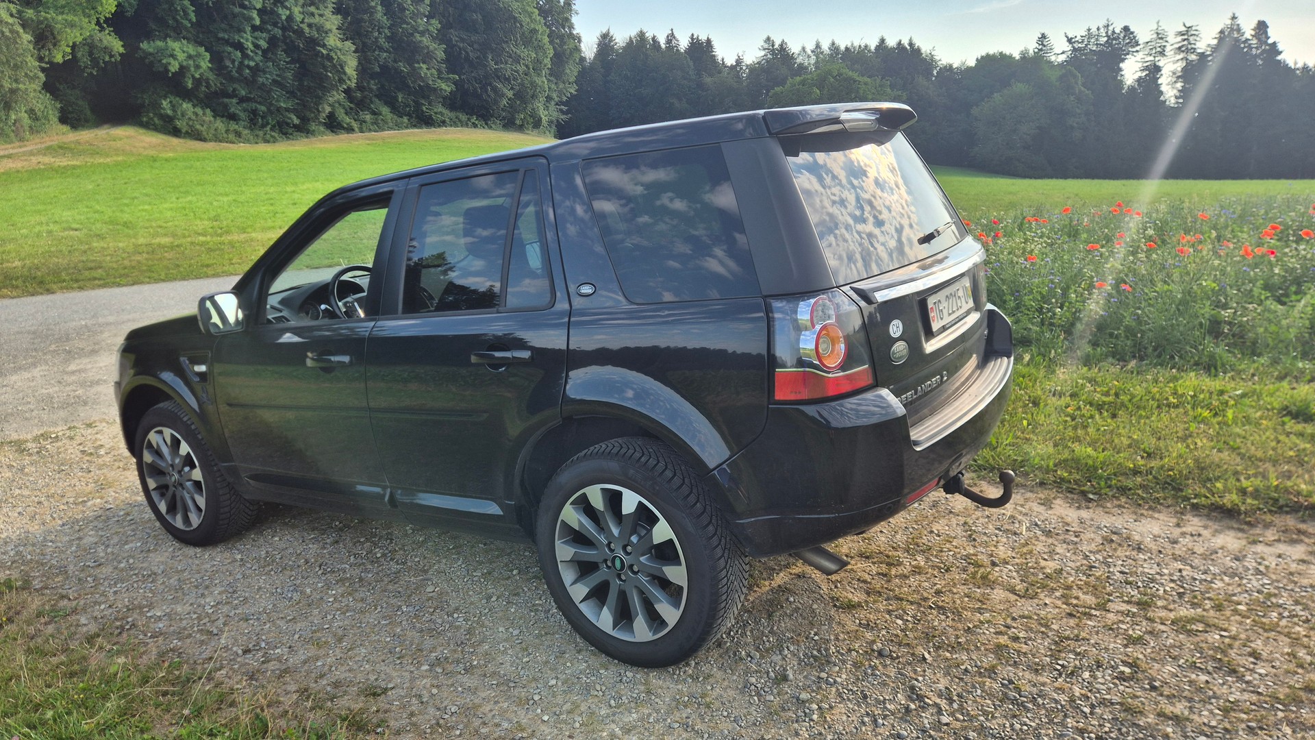 LAND ROVER Freelander 2.2 SD4 HSE Automatic-image-3