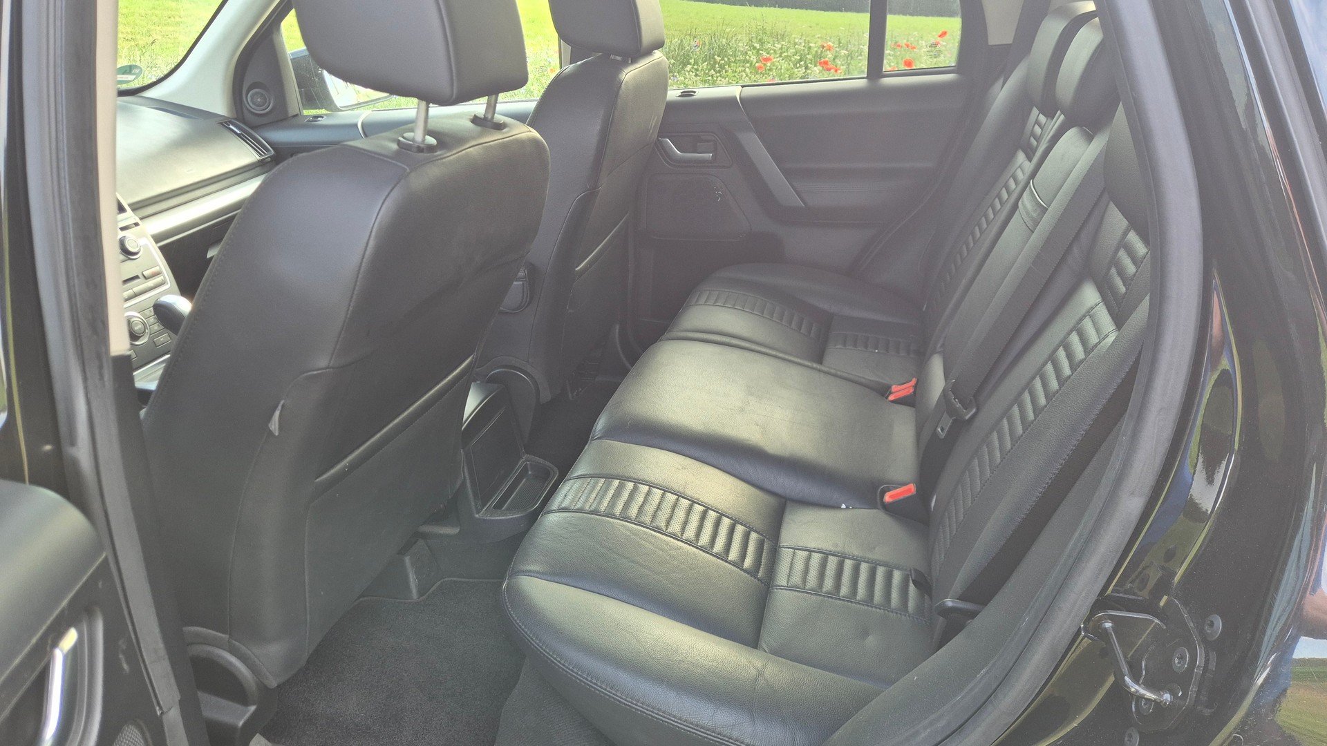 LAND ROVER Freelander 2.2 SD4 HSE Automatic-image-5