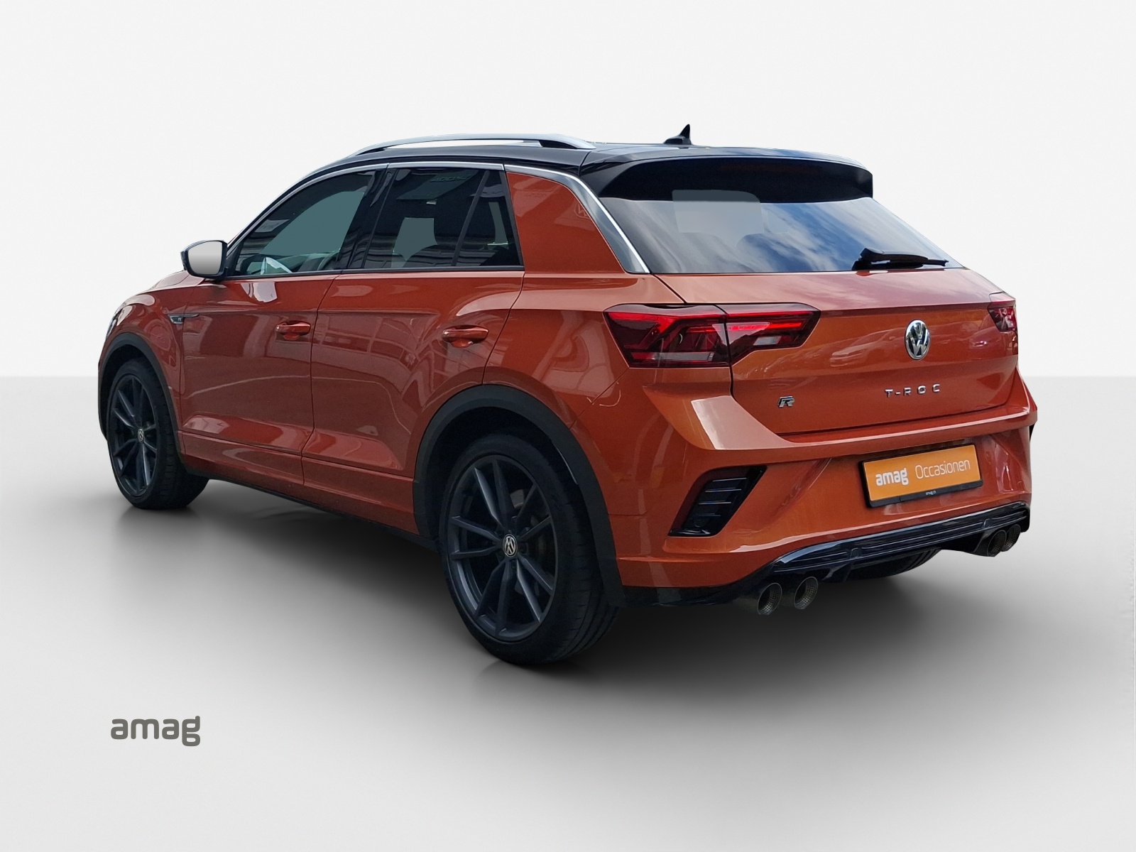 VW T-Roc 2.0 TSI R DSG 4Motion-image-2