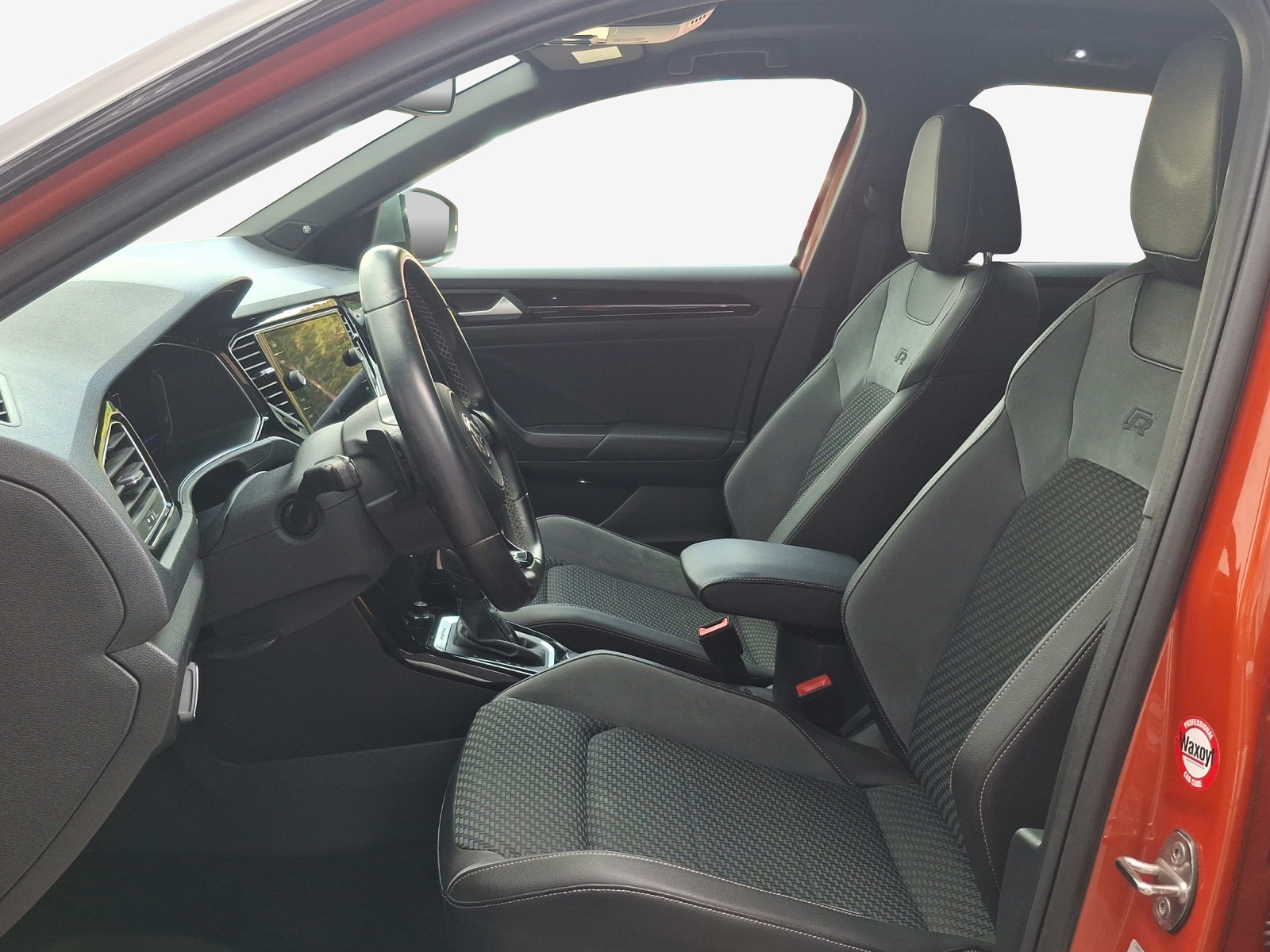 VW T-Roc 2.0 TSI R DSG 4Motion-image-7