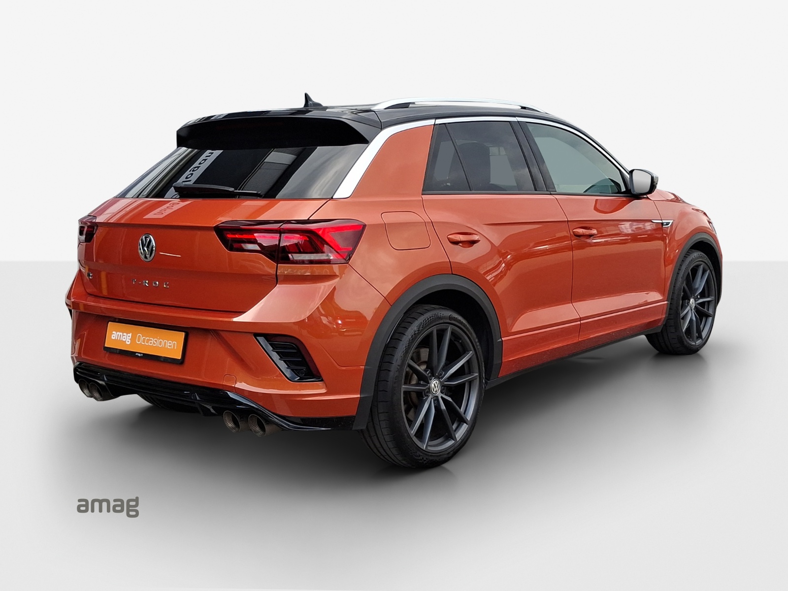 VW T-Roc 2.0 TSI R DSG 4Motion-image-4