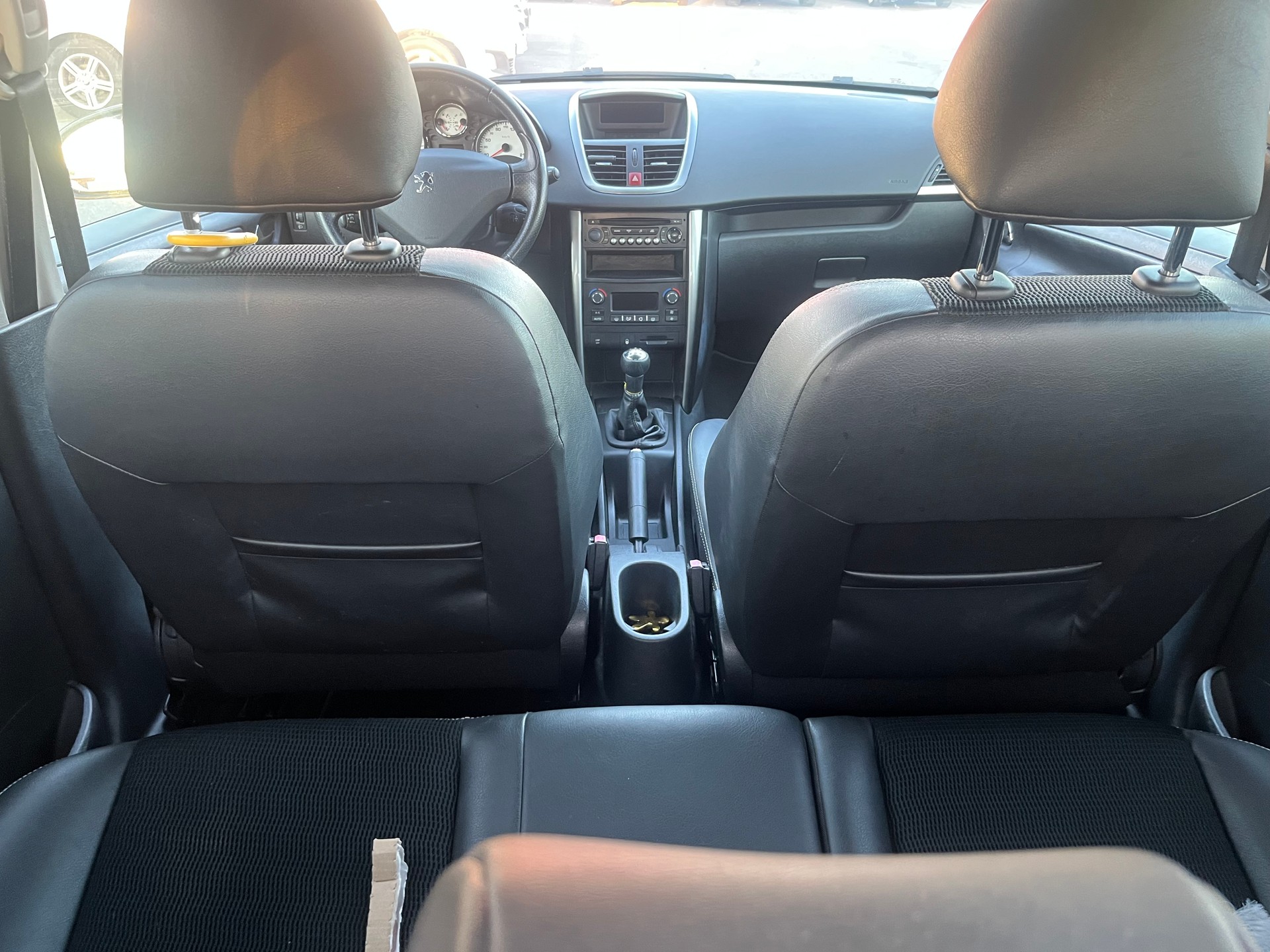 PEUGEOT 207 1.6 16V Sport-image-8