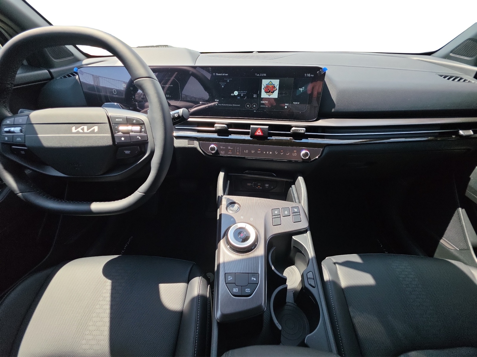 KIA Sportage 1.6 T-GDi Hybrid Black Edition-image-6