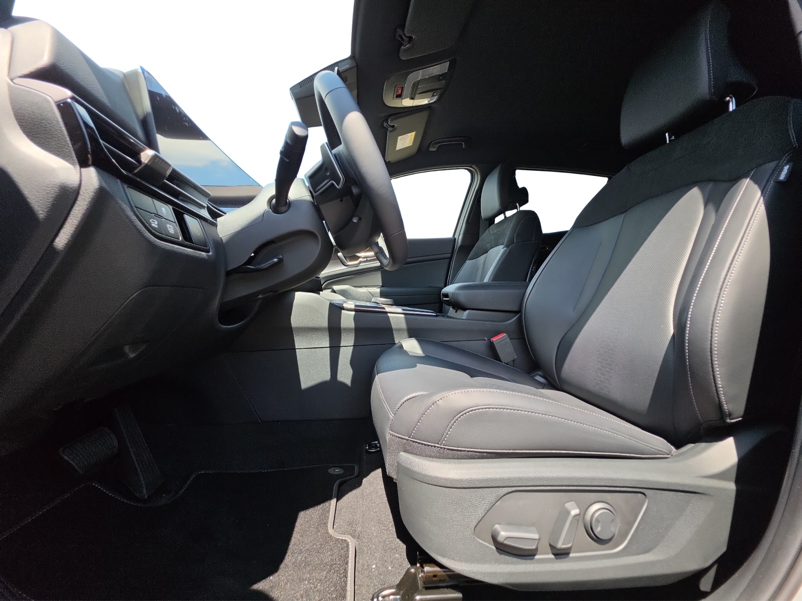 KIA Sportage 1.6 T-GDi Hybrid Black Edition-image-4