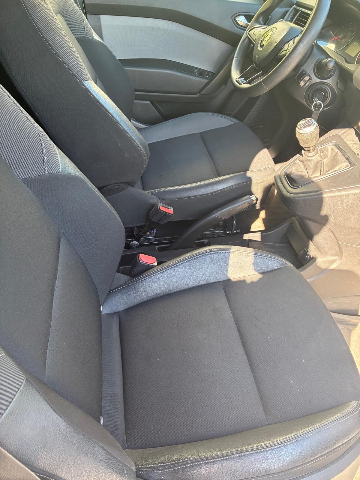 RENAULT Kangoo Van 1.3TCe Standard 100 PF Edition One-image-9