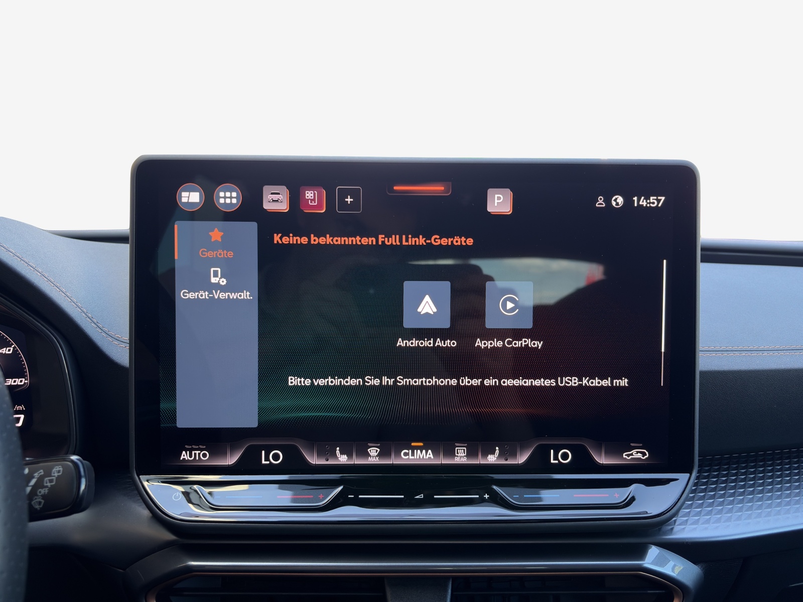 CUPRA LEON ST 1.5 eTSI DSG-image-15