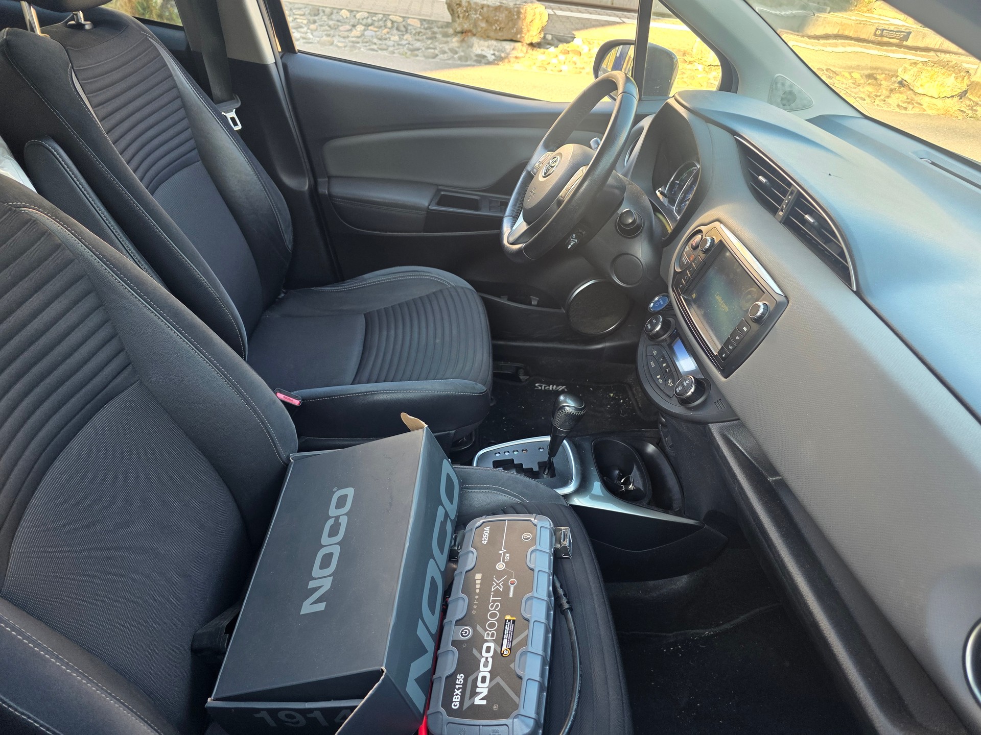 TOYOTA Yaris 1.5 VVT-i Hybrid Swiss Trend e-CVT-image-8