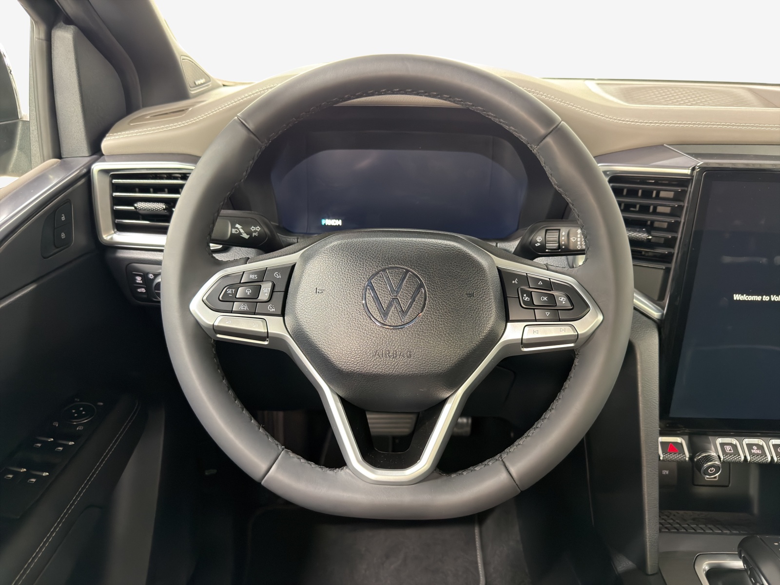 VW Amarok 3.0TDI Aventura Winter 2-image-9