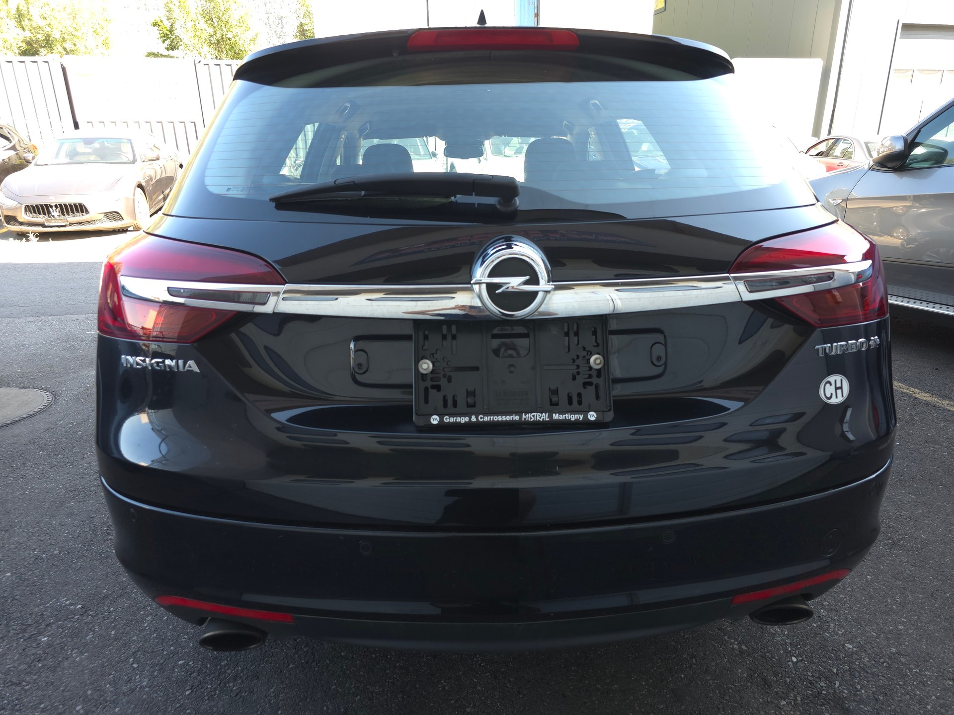 OPEL Insignia Sports Tourer 2.0 Turbo Edition 4WD-image-4