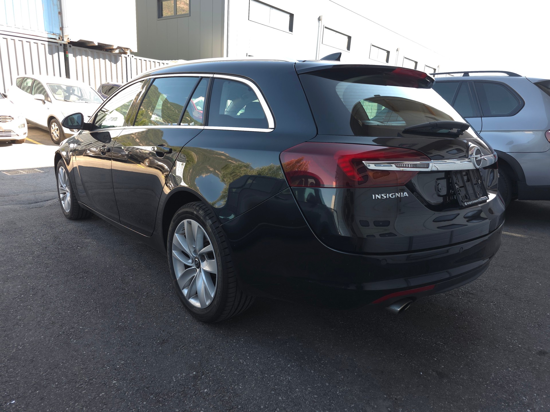 OPEL Insignia Sports Tourer 2.0 Turbo Edition 4WD-image-3