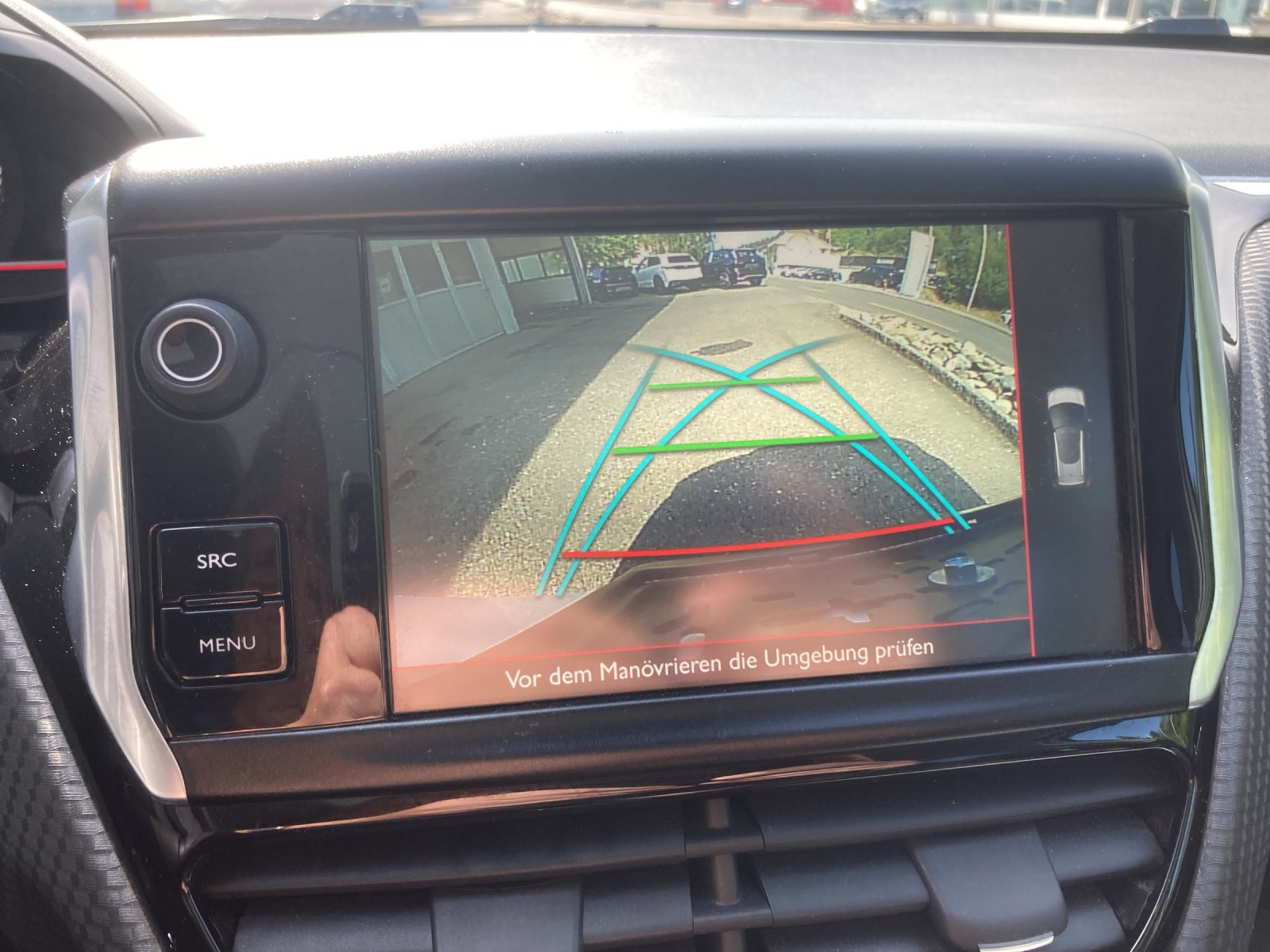 PEUGEOT 2008 1.2 PureTech GT Line-image-6