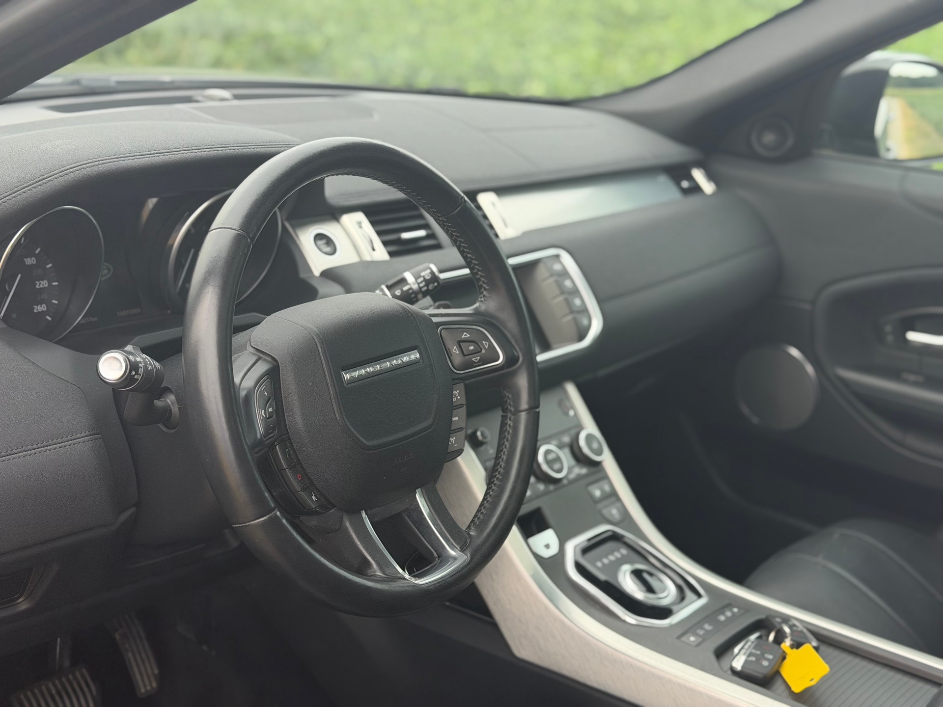 LAND ROVER Range Rover Evoque 2.0 Si4 SE Advantage AT9-image-10