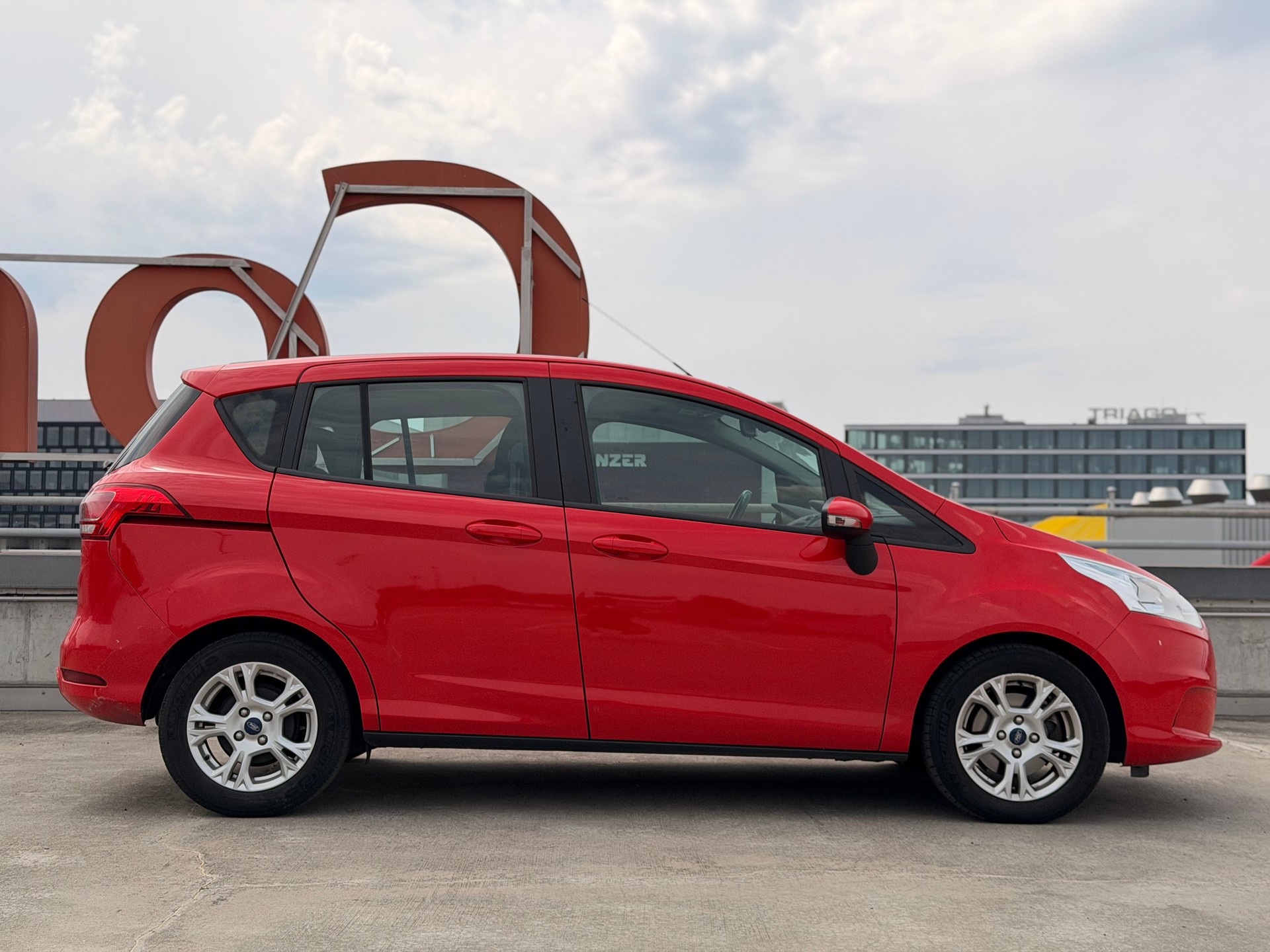 FORD B-Max 1.0 SCTi Ambiente-image-2