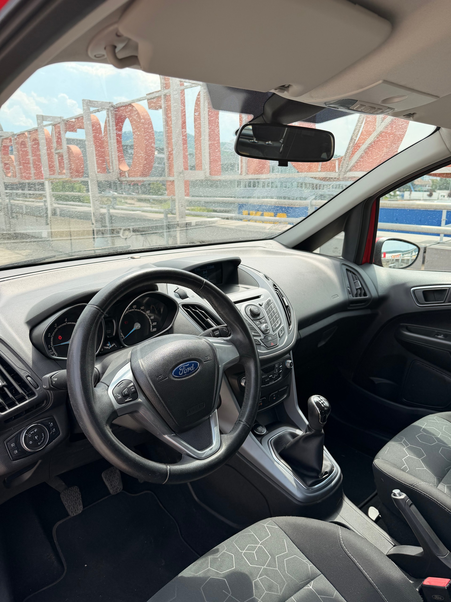 FORD B-Max 1.0 SCTi Ambiente-image-9