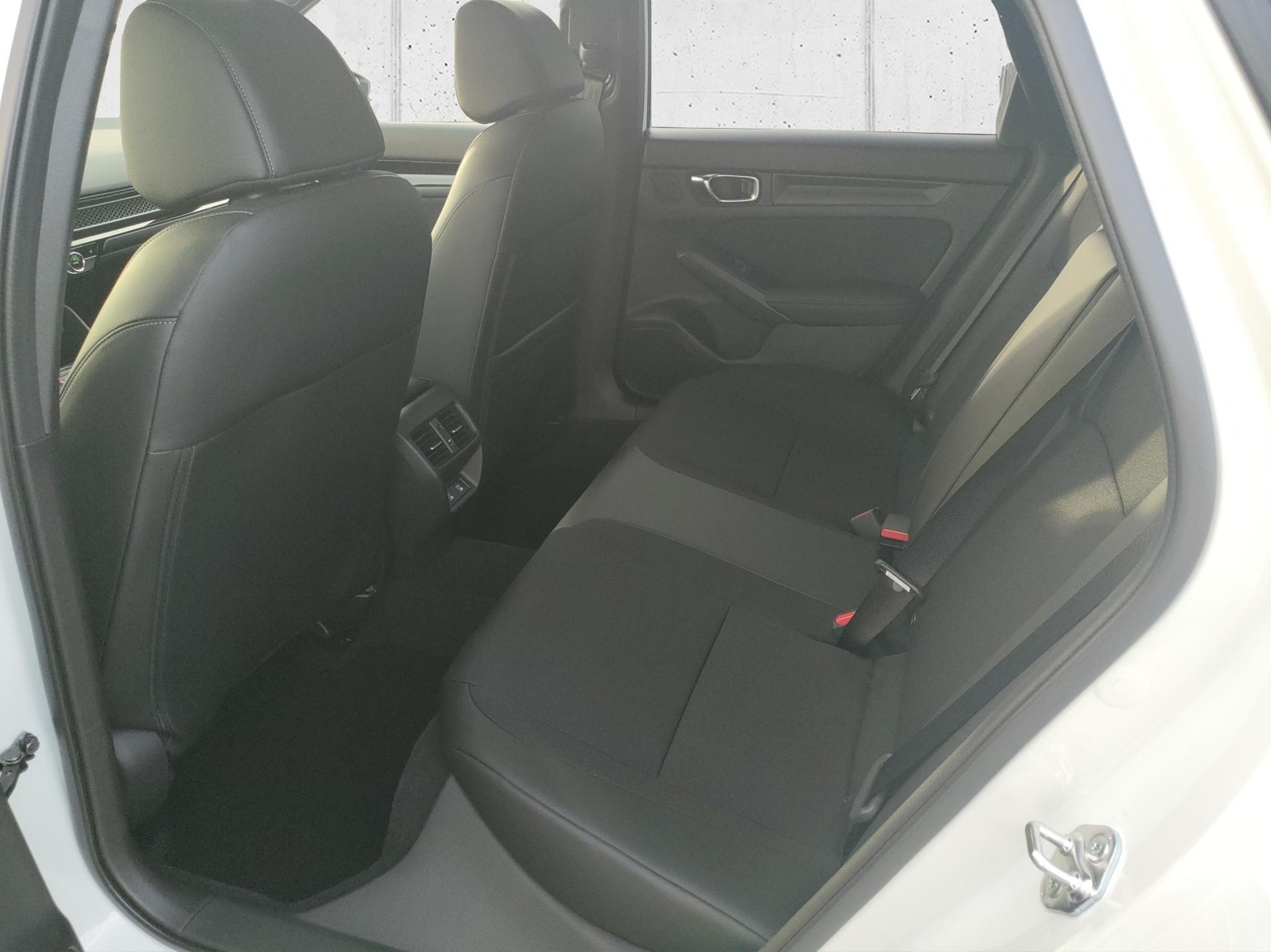 HONDA Civic 2.0 i-MMD Advance-image-8