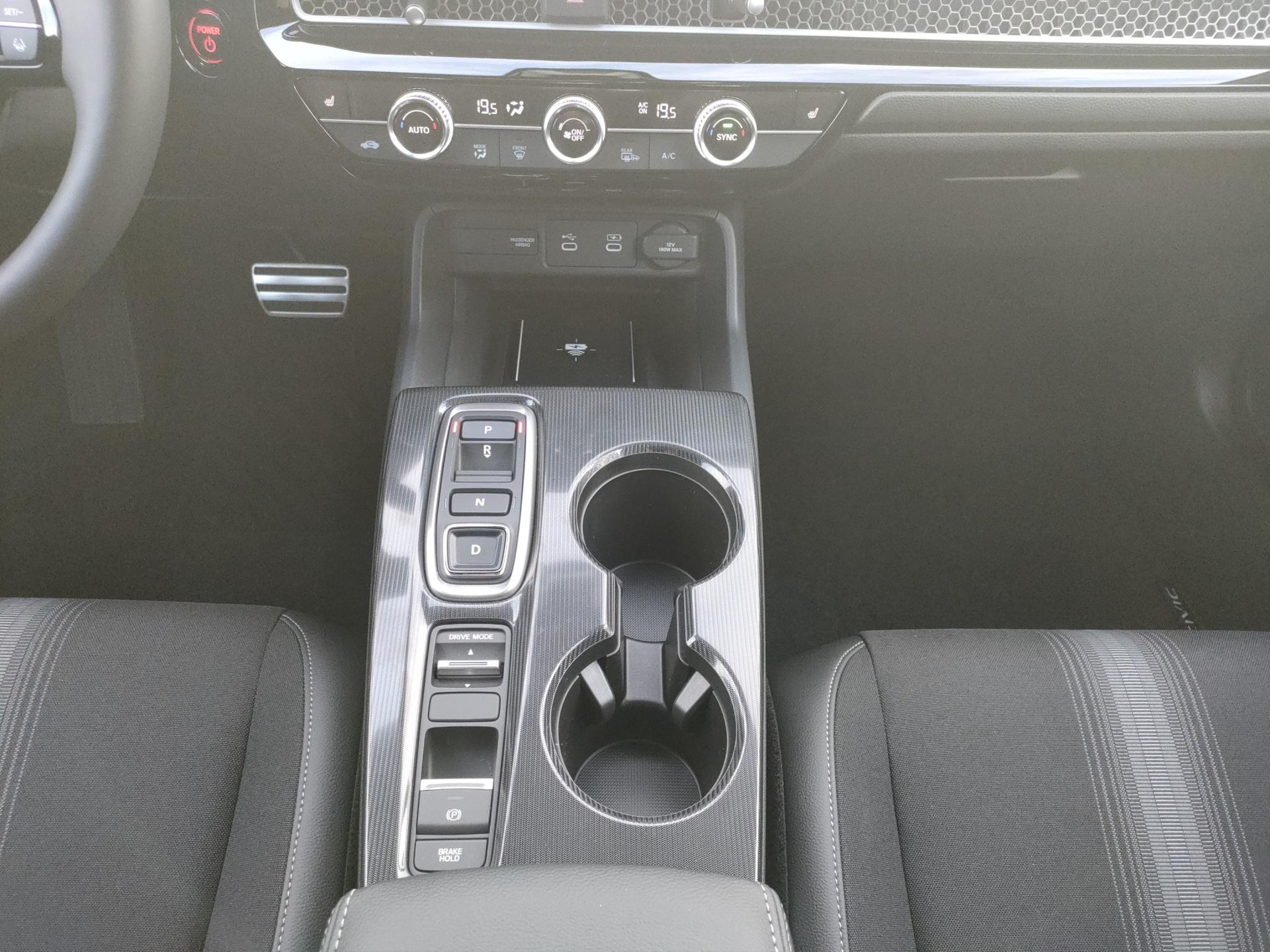 HONDA Civic 2.0 i-MMD Advance-image-10