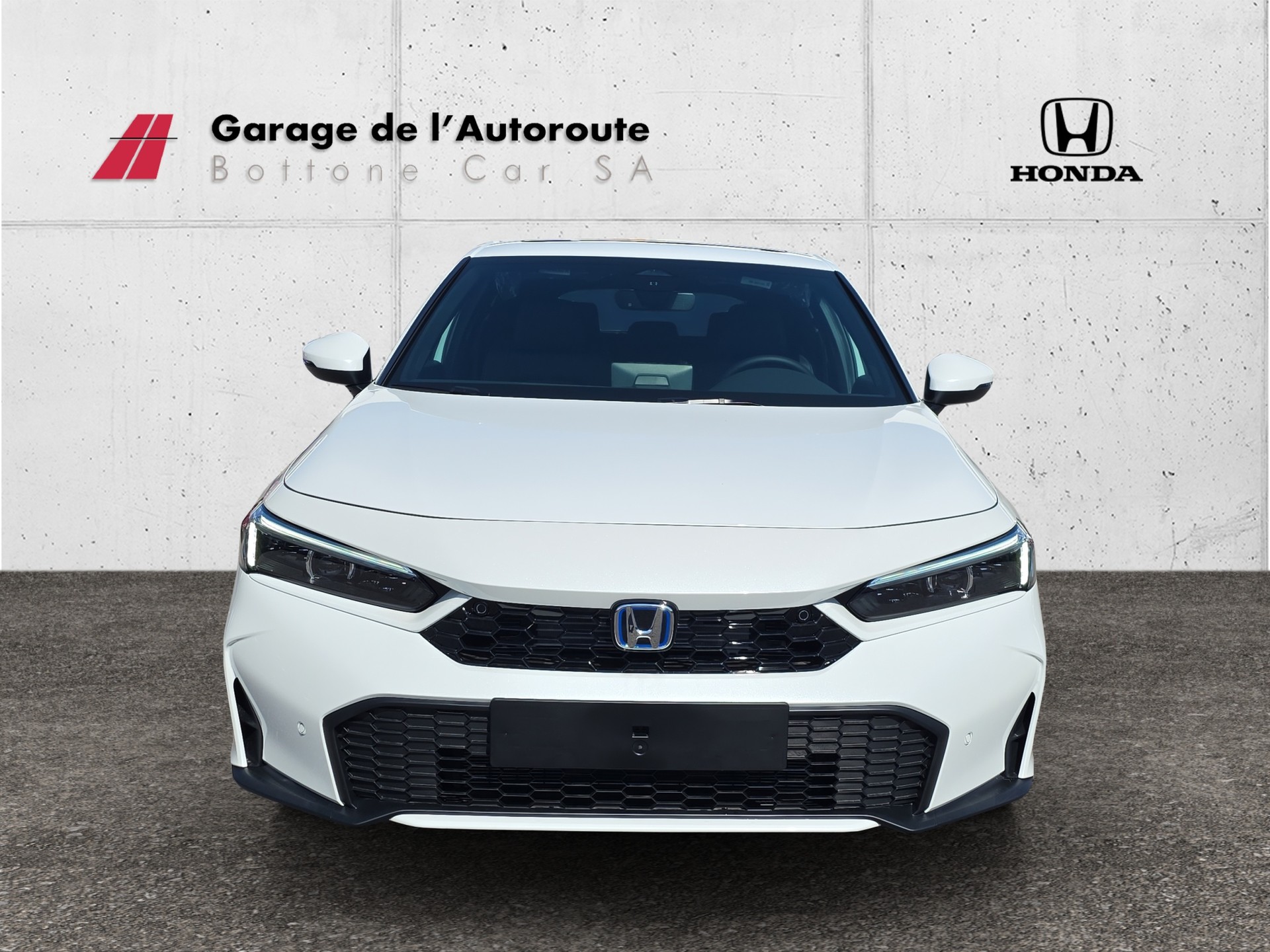 HONDA Civic 2.0 i-MMD Advance-showroom-element-3