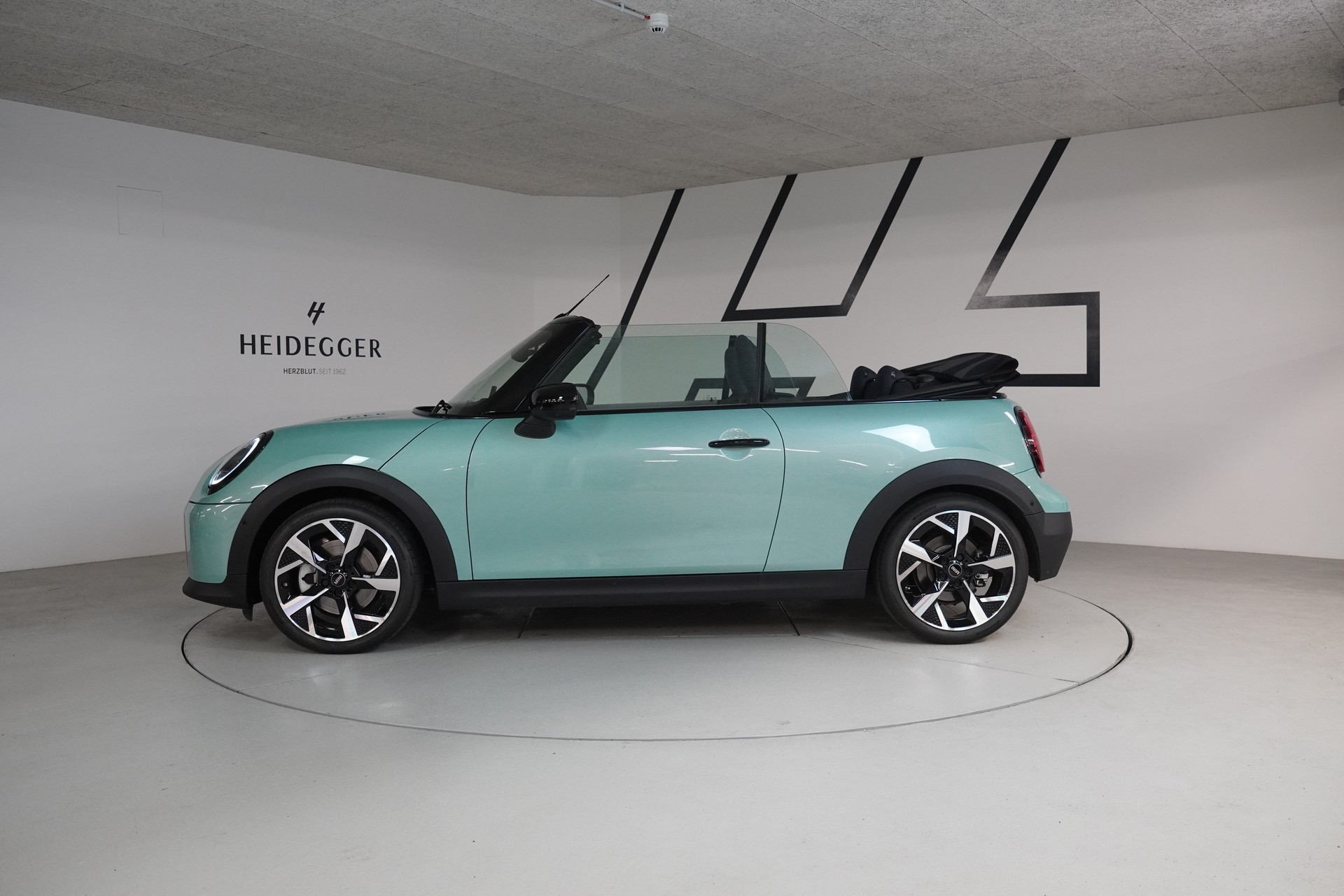 MINI Cooper S Cabriolet DKG-image-11