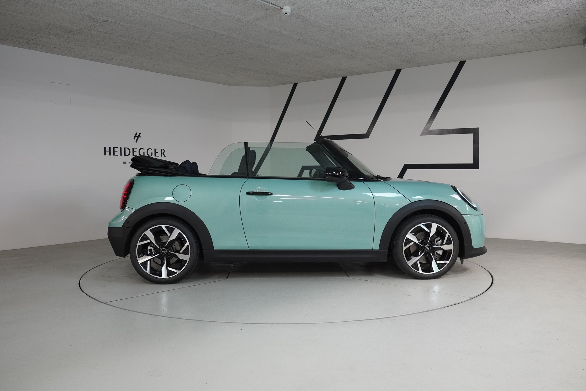 MINI Cooper S Cabriolet DKG-image-15