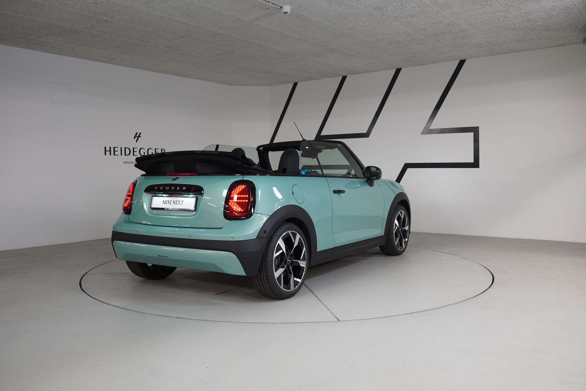 MINI Cooper S Cabriolet DKG-image-14
