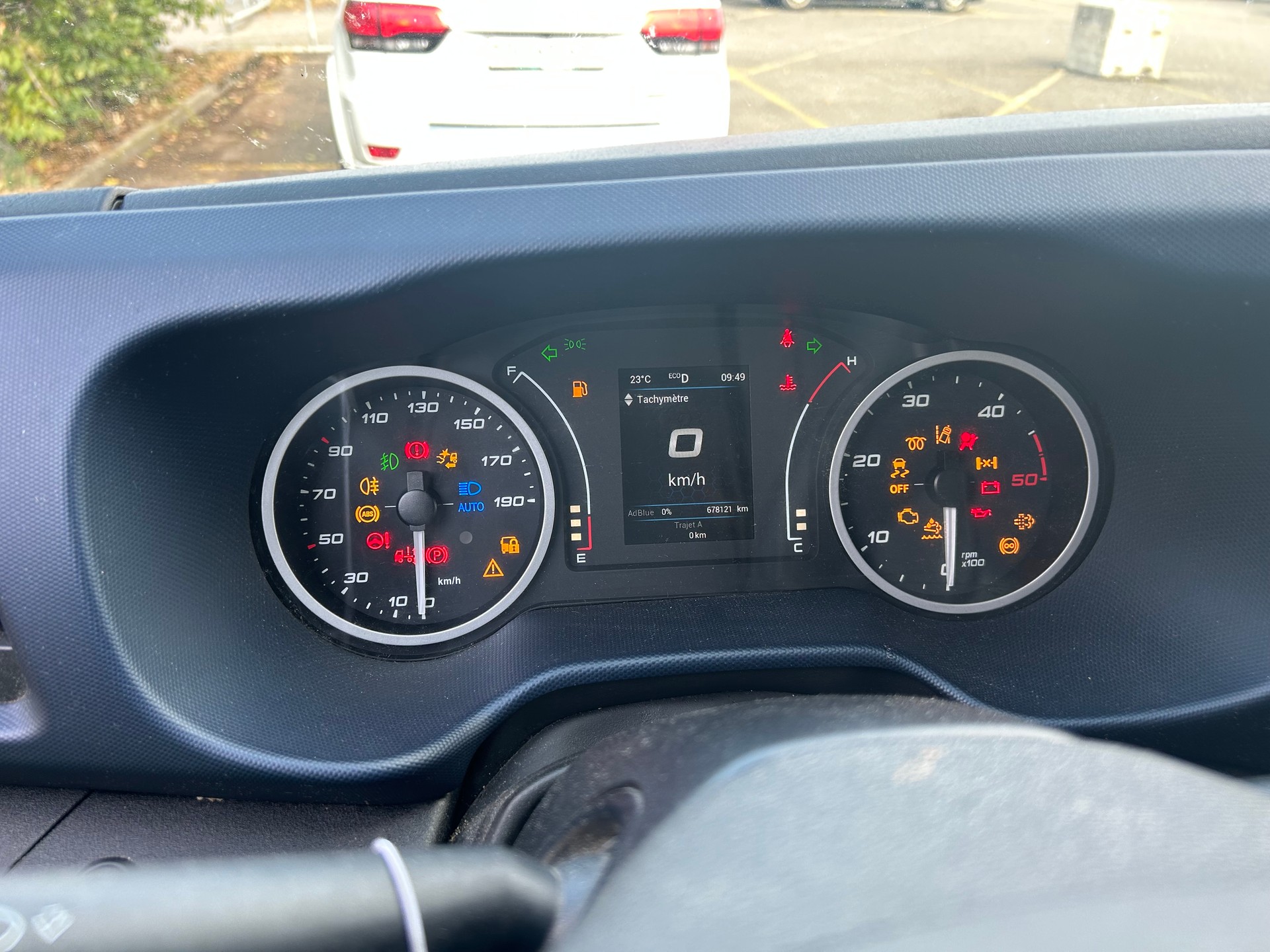 IVECO 35 S 18 A8-image-3