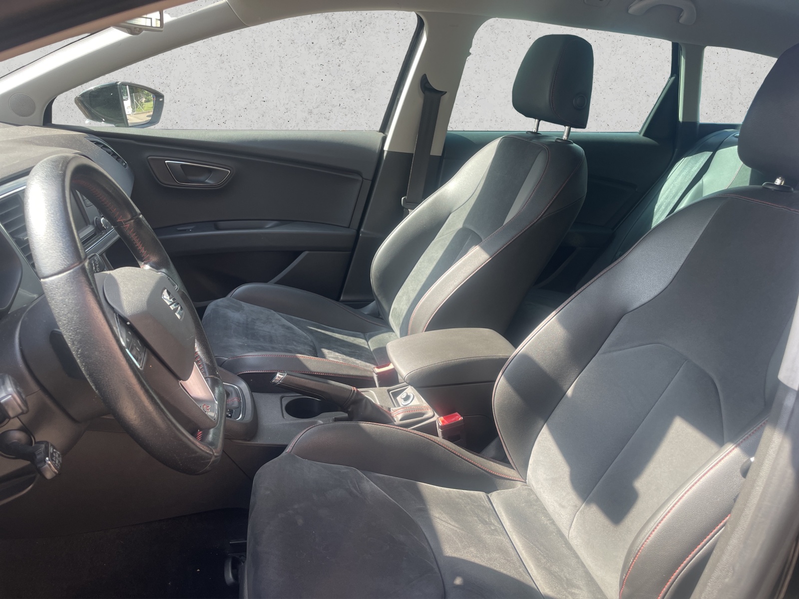 SEAT Leon ST 1.8 TSI FR-image-8