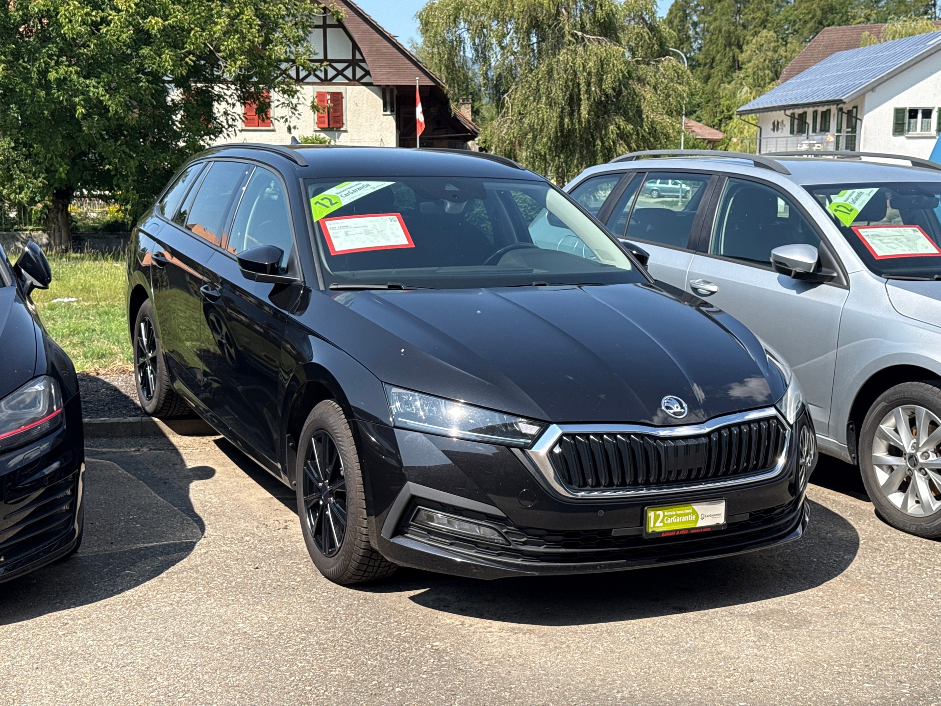 SKODA Octavia Combi 2.0 TDI DSG Ambition-image-0