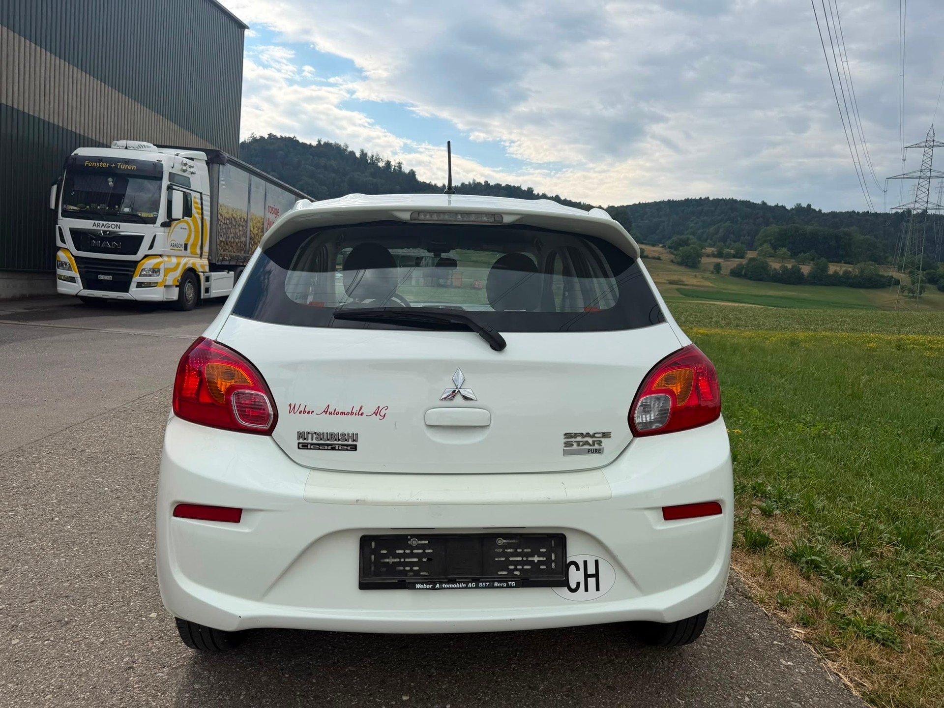 MITSUBISHI Space Star 1.0 Pure-showroom-element-3