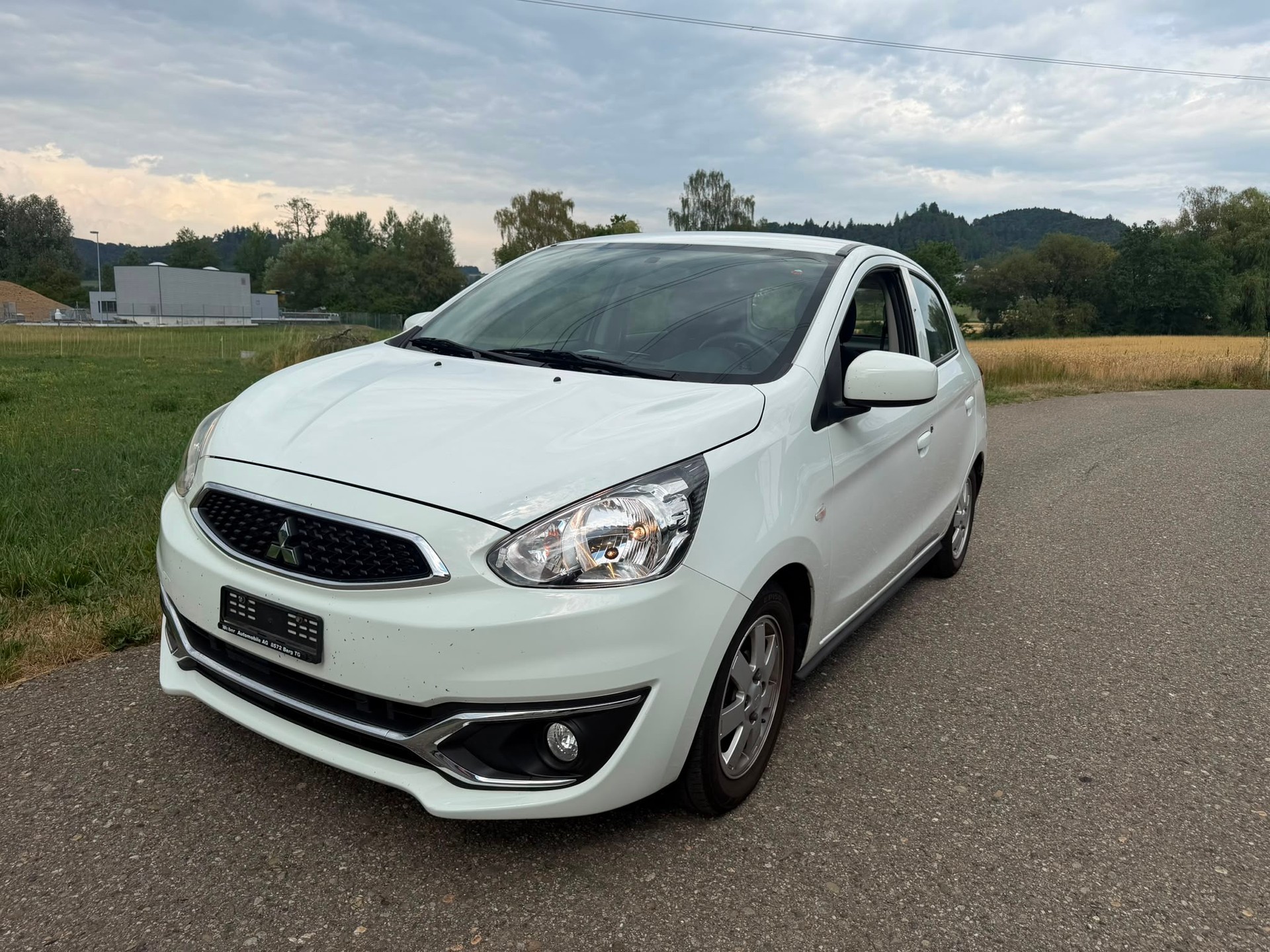 MITSUBISHI Space Star 1.0 Pure-showroom-element-1
