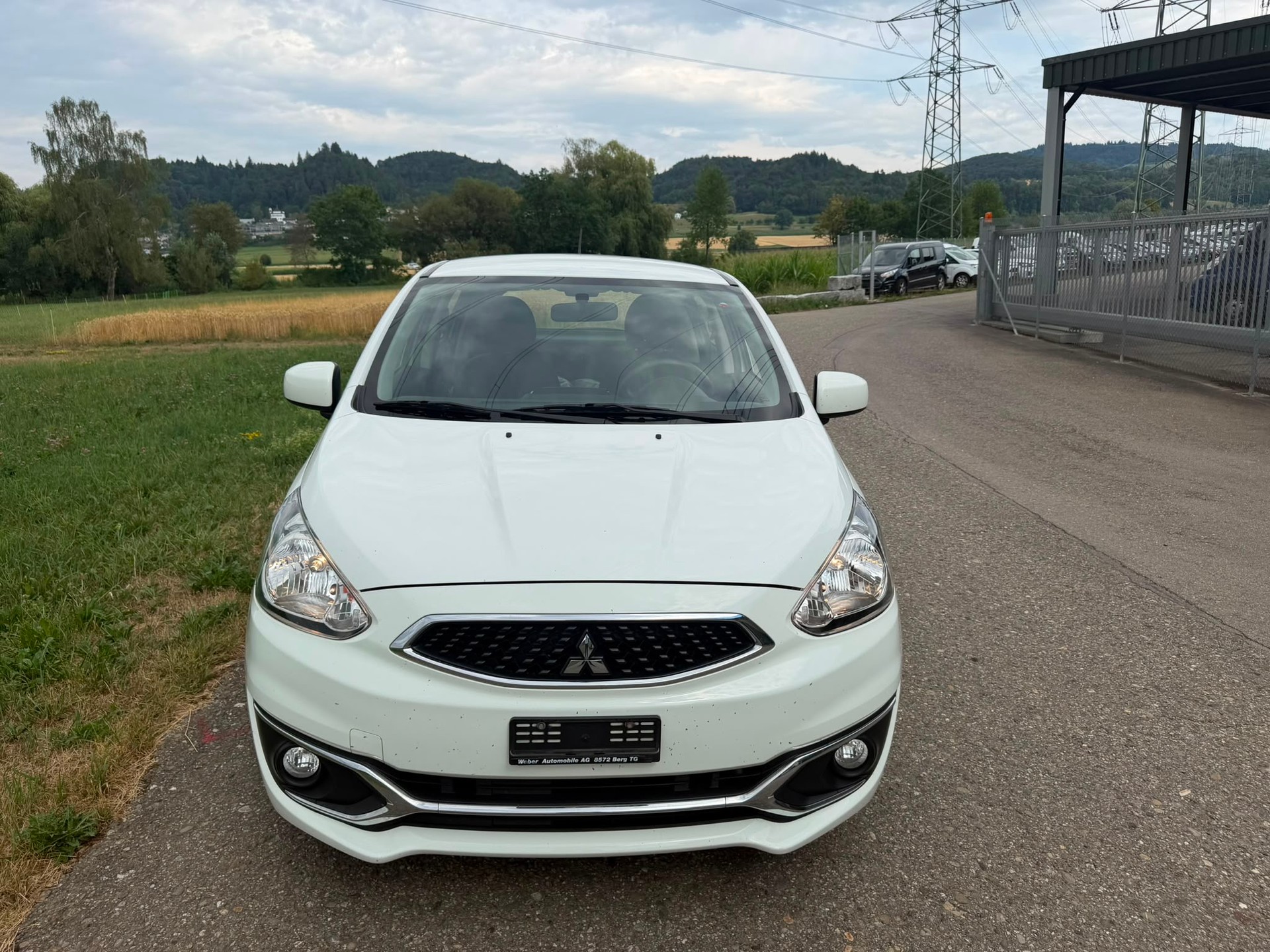 MITSUBISHI Space Star 1.0 Pure-showroom-element-2