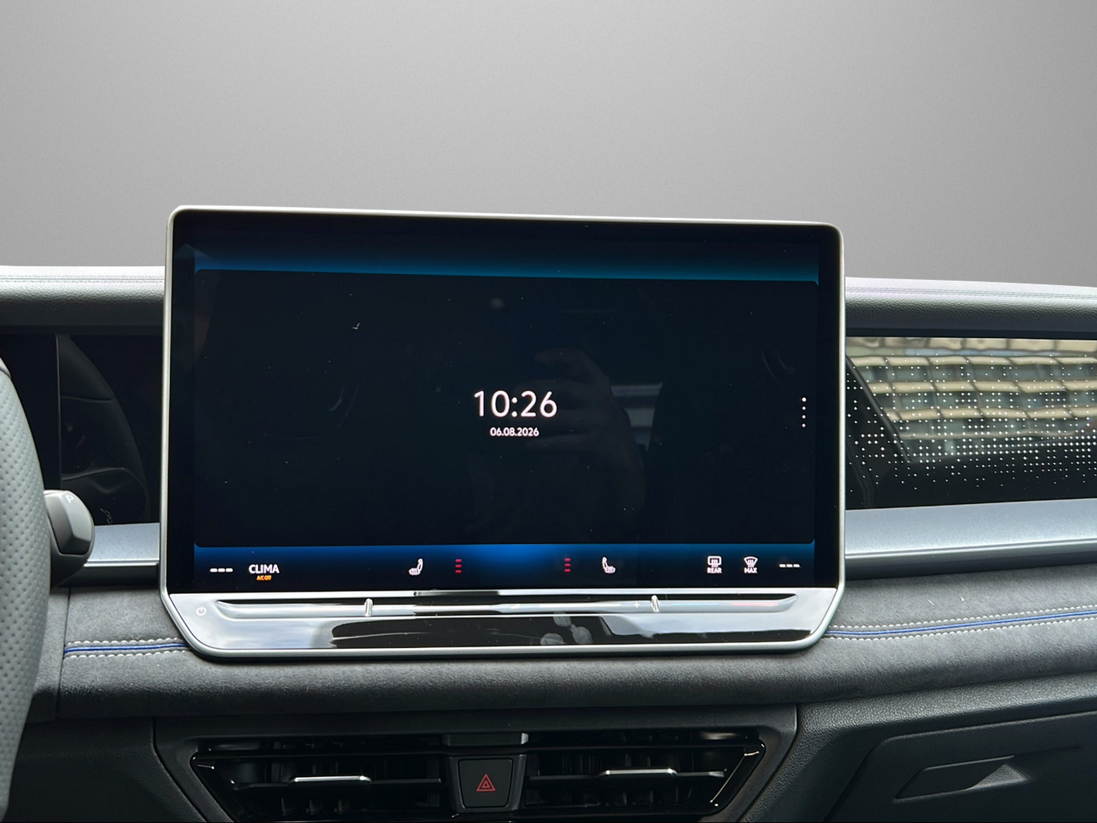 VW Tayron 2.0 TSI R-Line United DSG 4Motion-image-10
