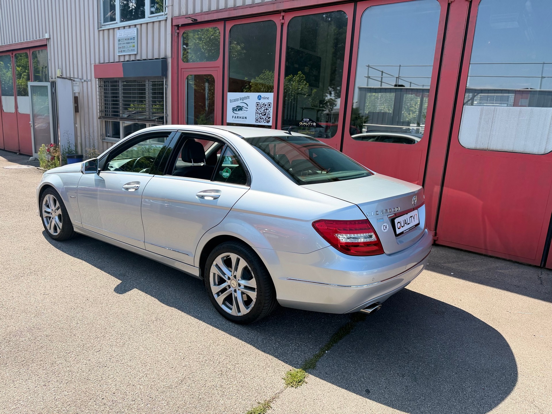 MERCEDES-BENZ C 250 CDI Avantgarde 4Matic 7G-Tronic-image-5