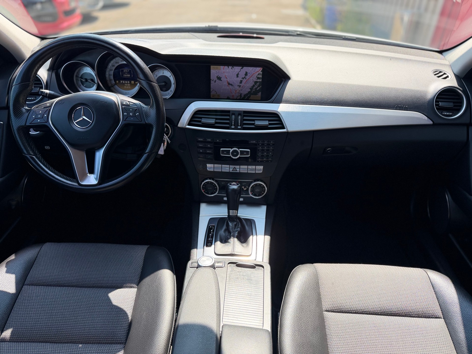 MERCEDES-BENZ C 250 CDI Avantgarde 4Matic 7G-Tronic-image-7