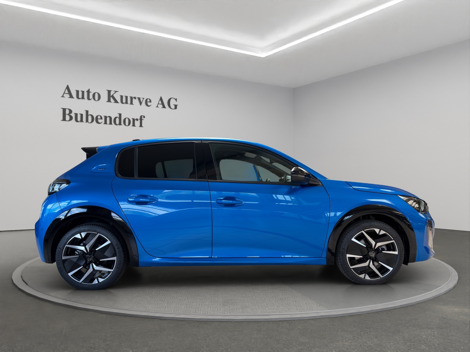 PEUGEOT 208 1.2 Hybrid 145 GT-image-1