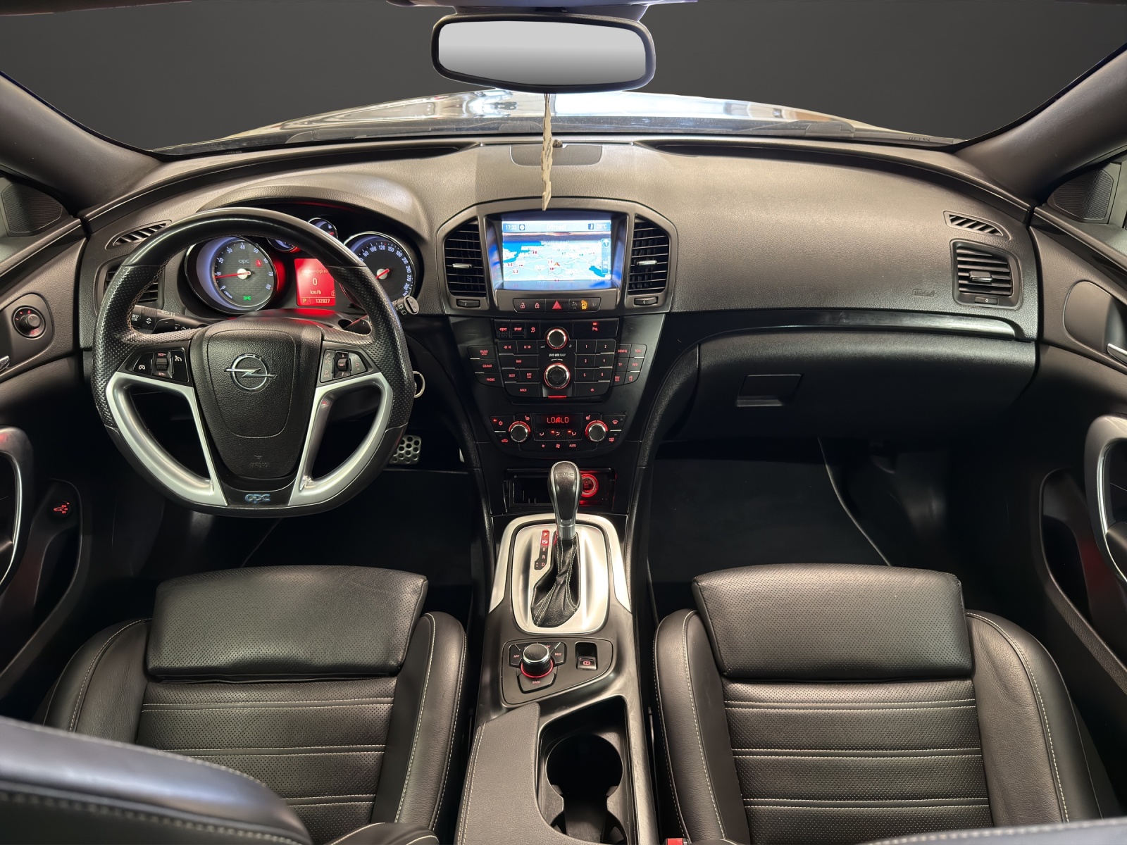OPEL Insignia 2.8 Turbo OPC 4WD Automatic-image-8