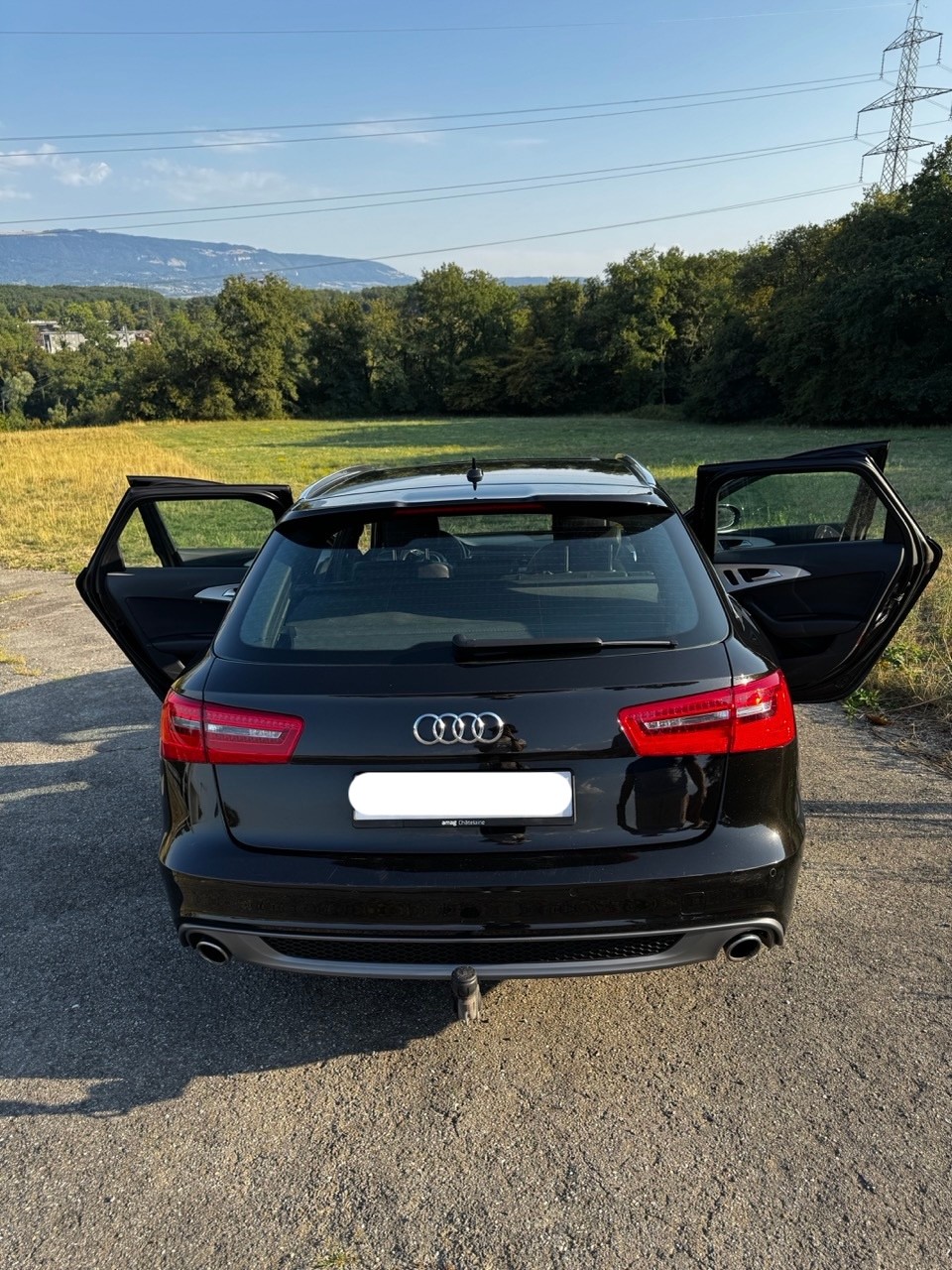 AUDI 3.0 V6 TDI 245 quattro S-Tr.-image-3