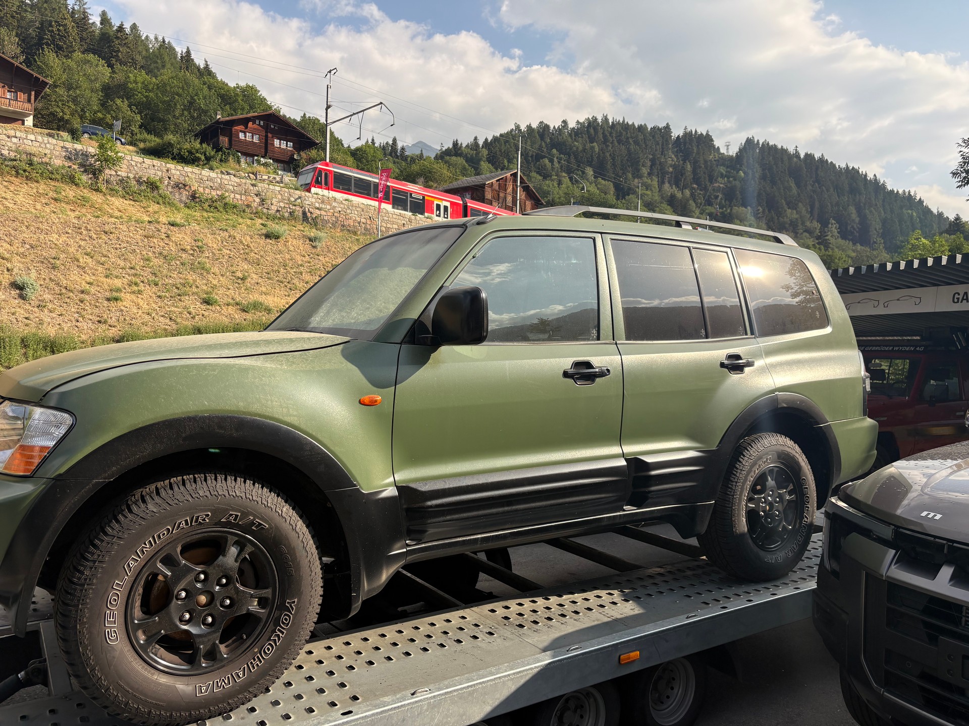 MITSUBISHI Pajero 3.2 DI-D GLS Avance-image-1