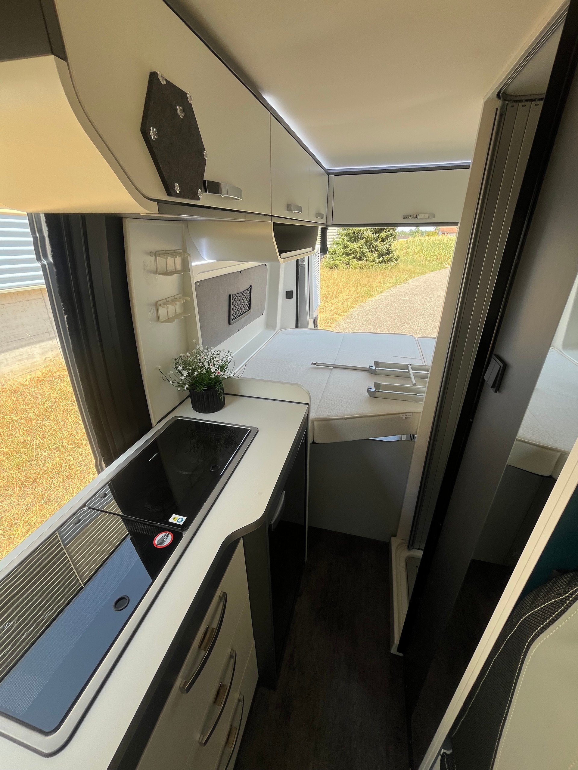 PILOTE V 540 G Bantam Van Automat ⛱️☀️-image-5
