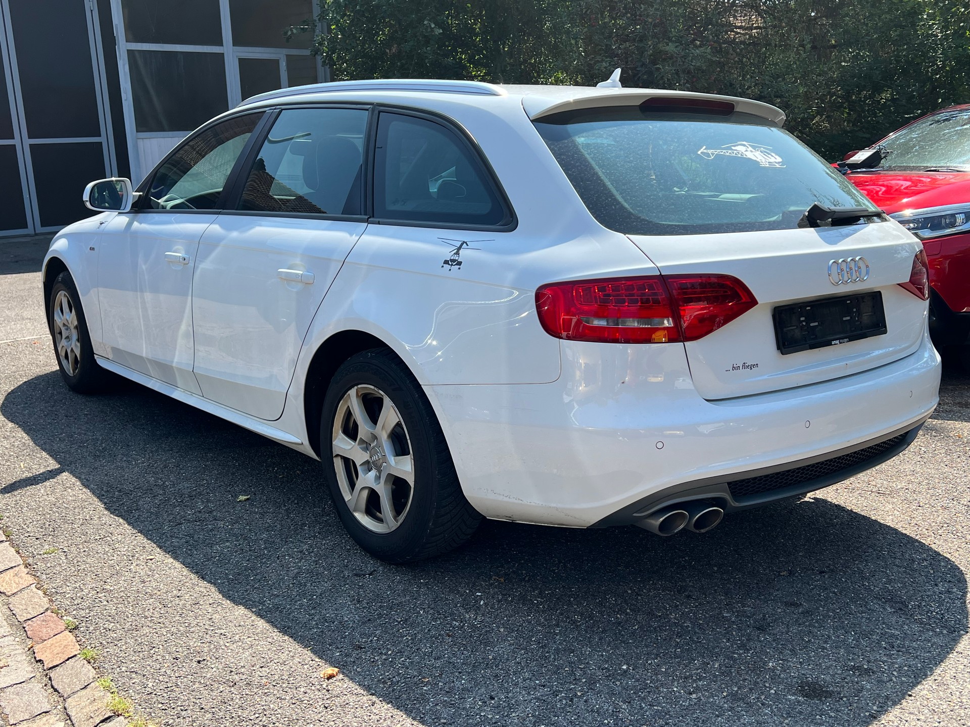 AUDI A4 Avant 2.0 TDI Start plus quattro-image-4