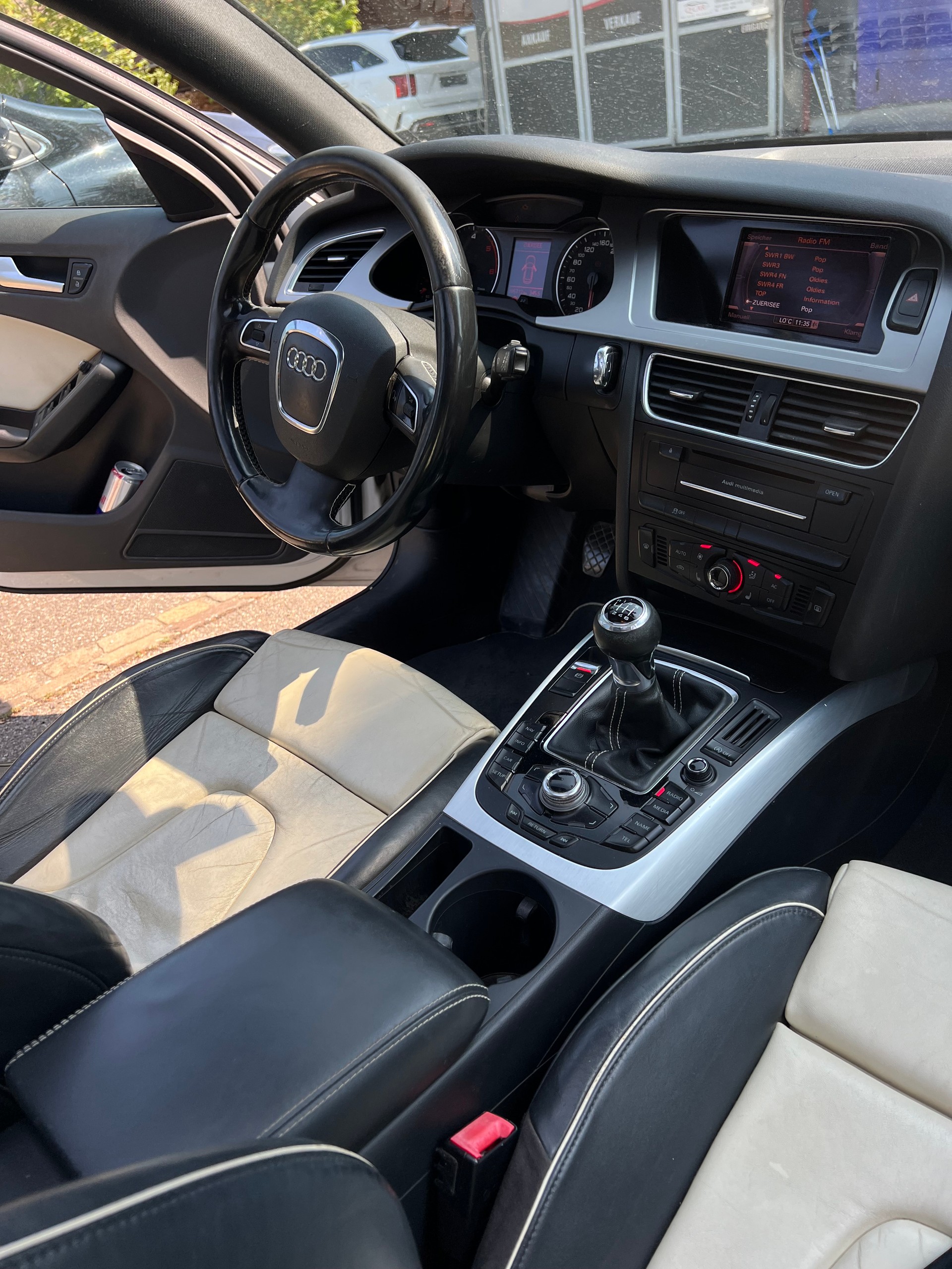 AUDI A4 Avant 2.0 TDI Start plus quattro-image-6