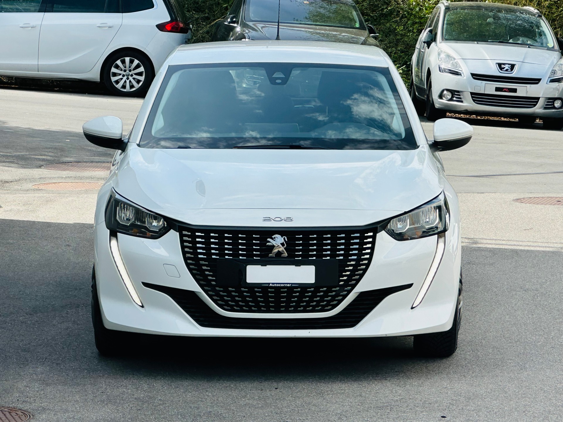 PEUGEOT 208 1.2 PureTech Active-image-5