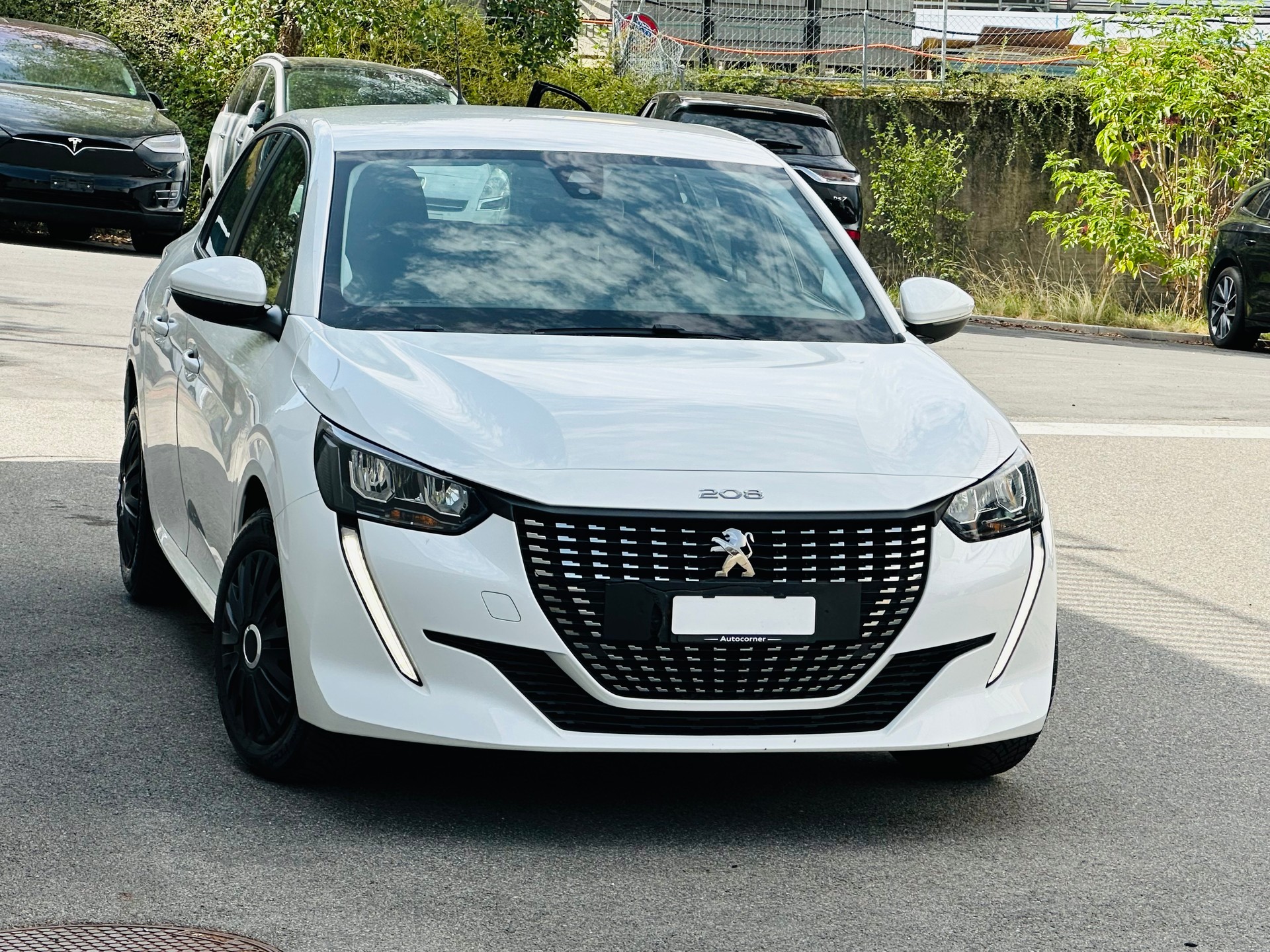 PEUGEOT 208 1.2 PureTech Active-image-1
