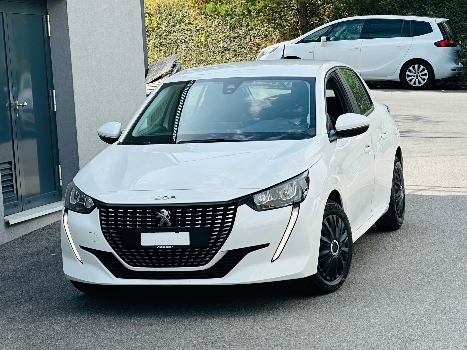 PEUGEOT 208 1.2 PureTech Active-image-2