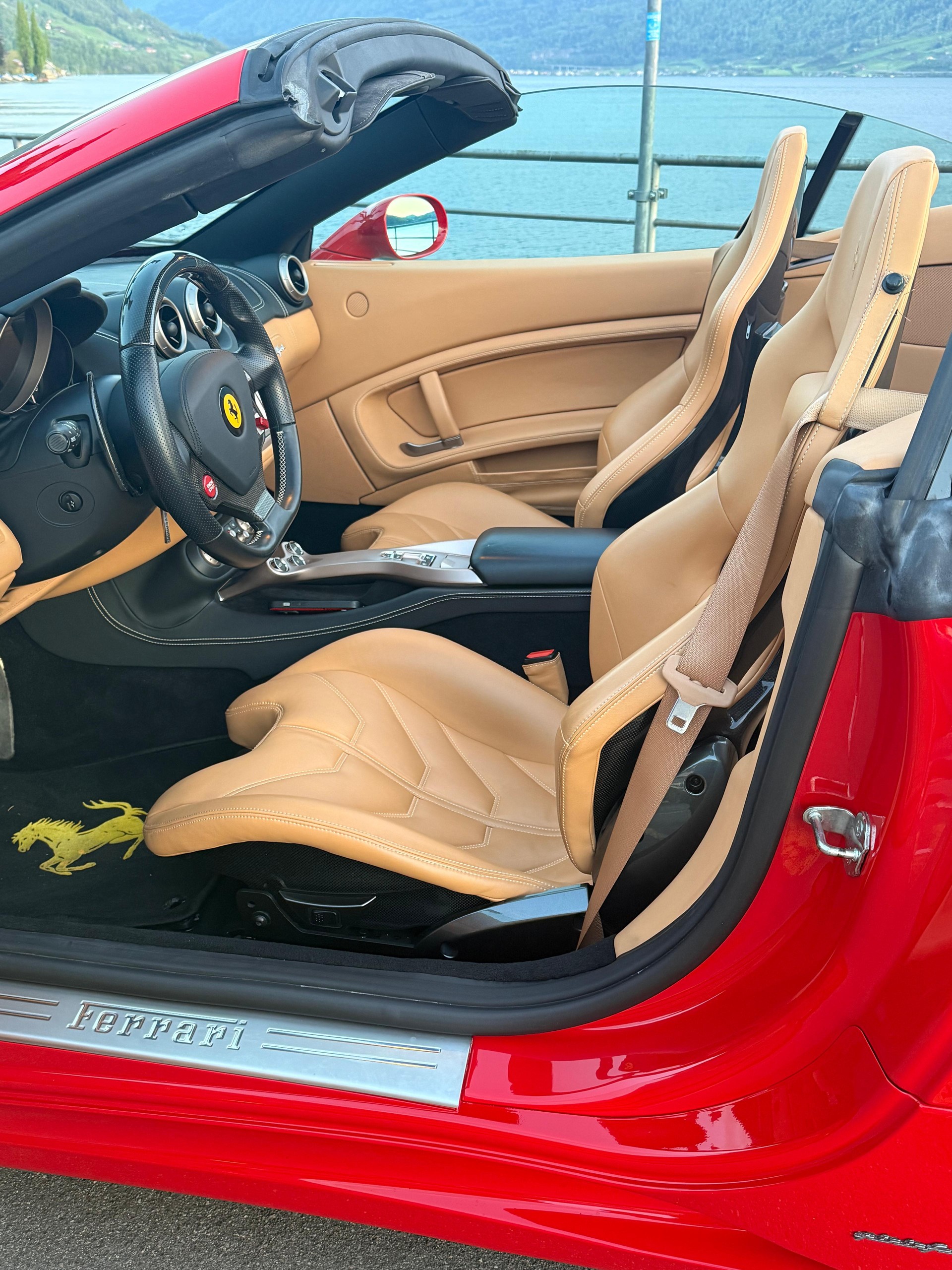 FERRARI California 4.3 V8 Trenta-image-4