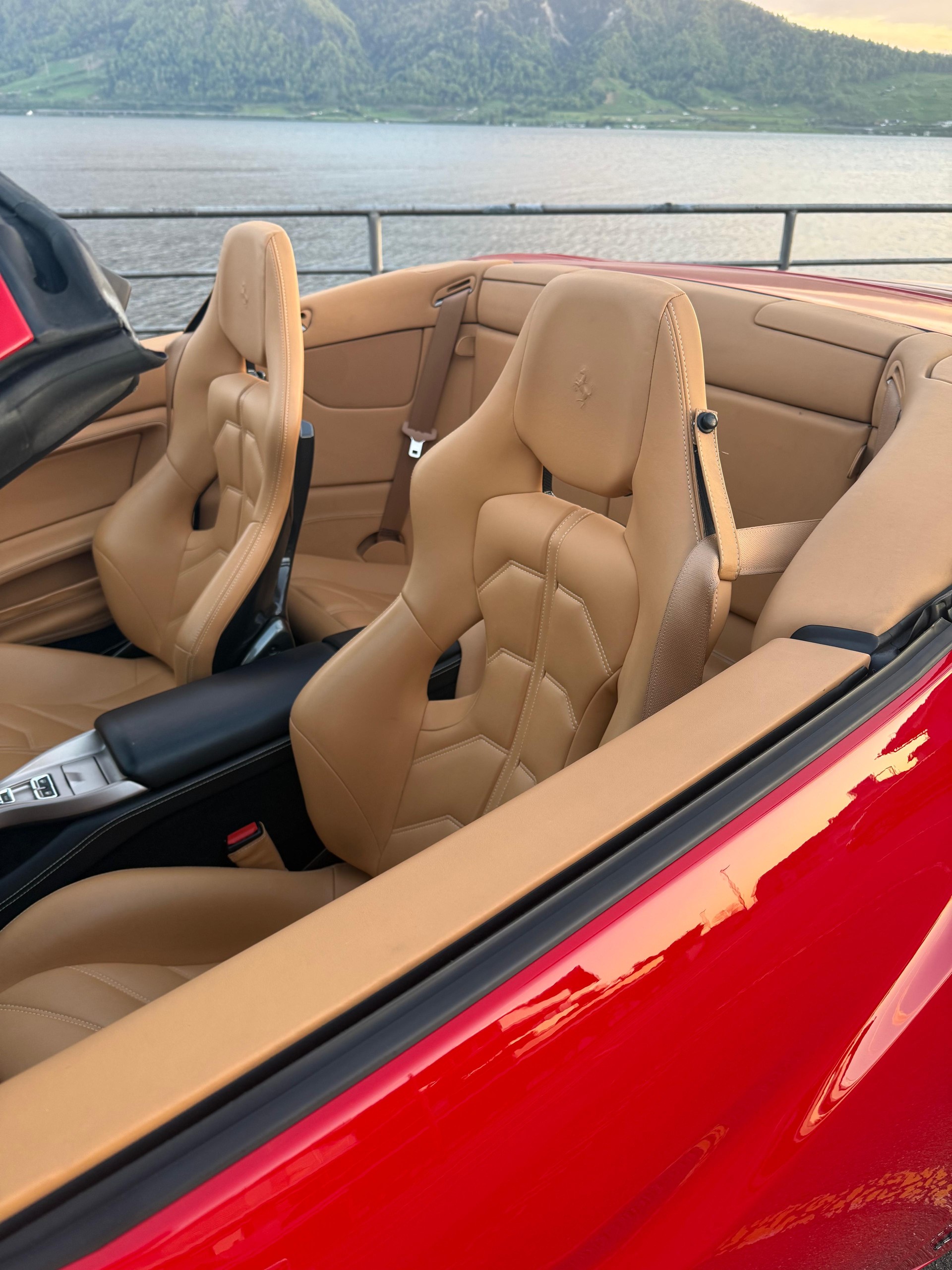 FERRARI California 4.3 V8 Trenta-image-5