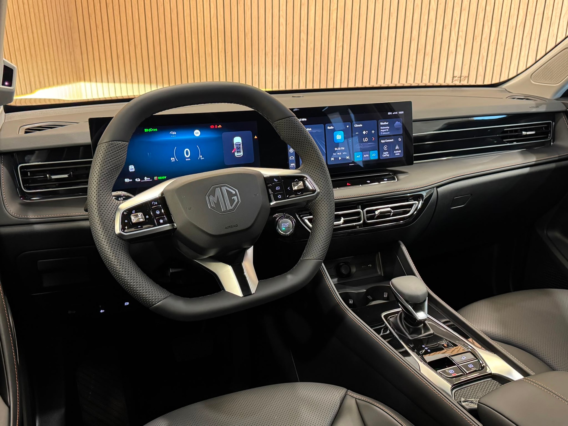 MG HS 1.5 T PHEV Luxury-image-22
