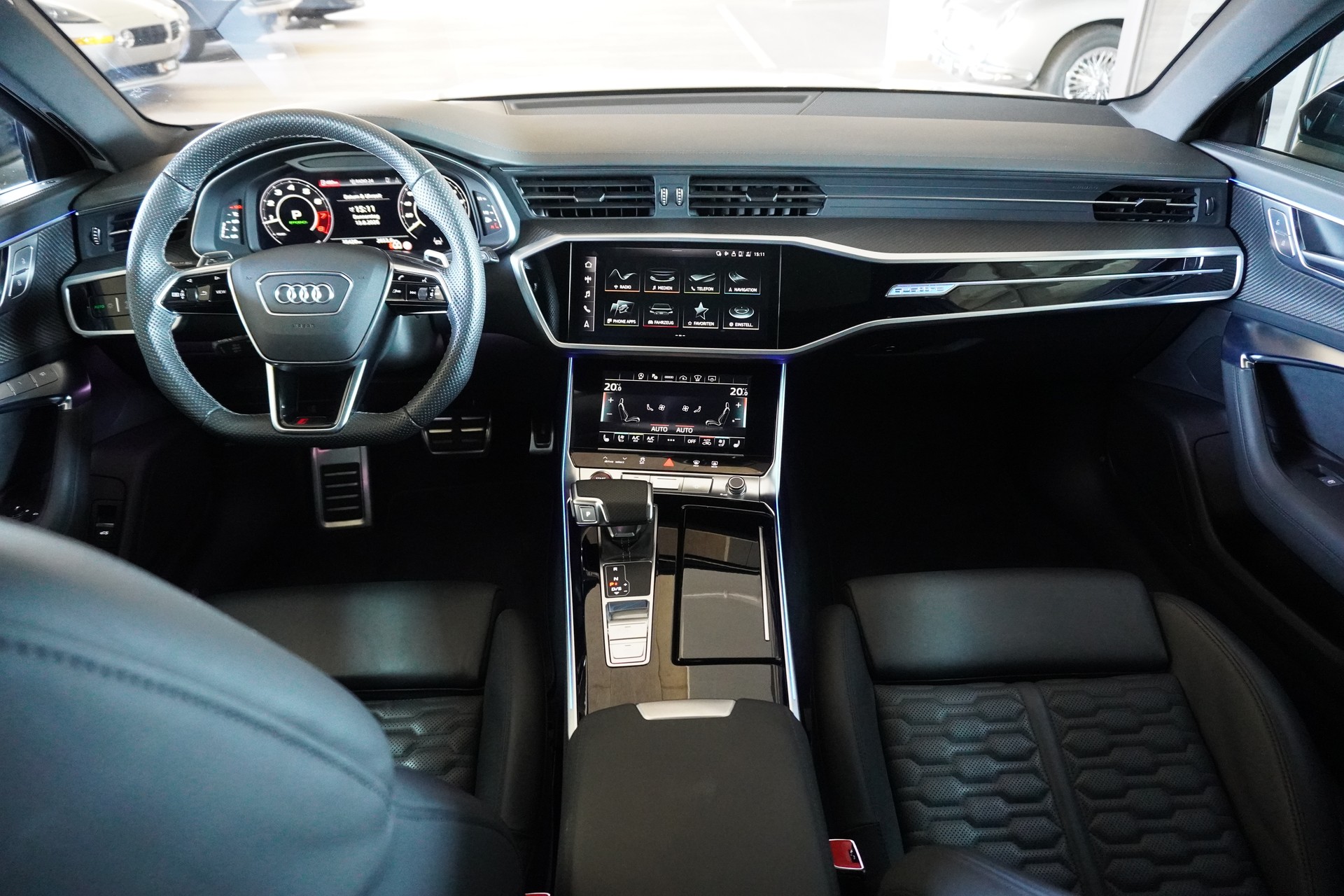 AUDI RS6 Avant 4.0 TFSI V8 quattro-image-9